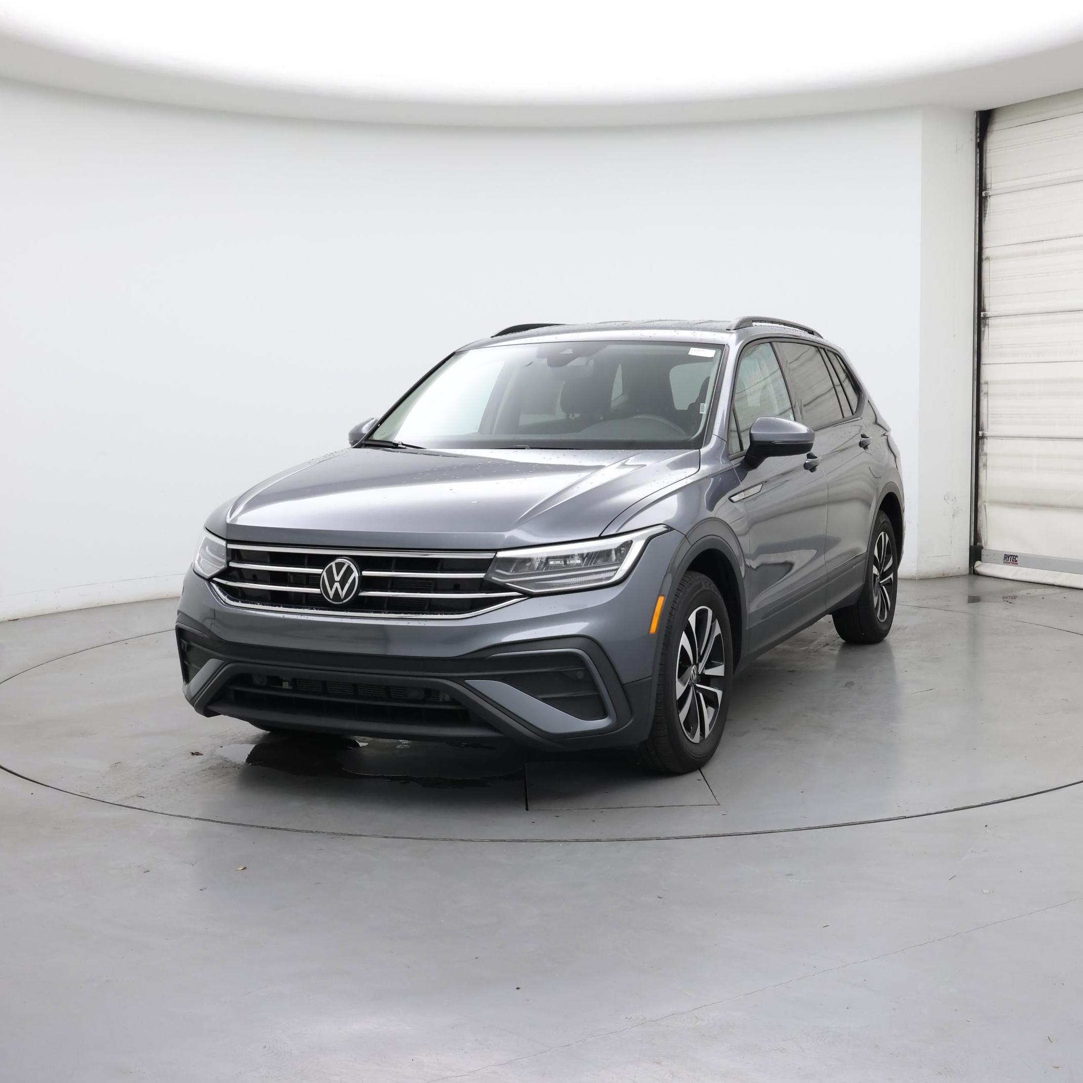 Thumbnail: 2024 Volkswagen Tiguan - 4