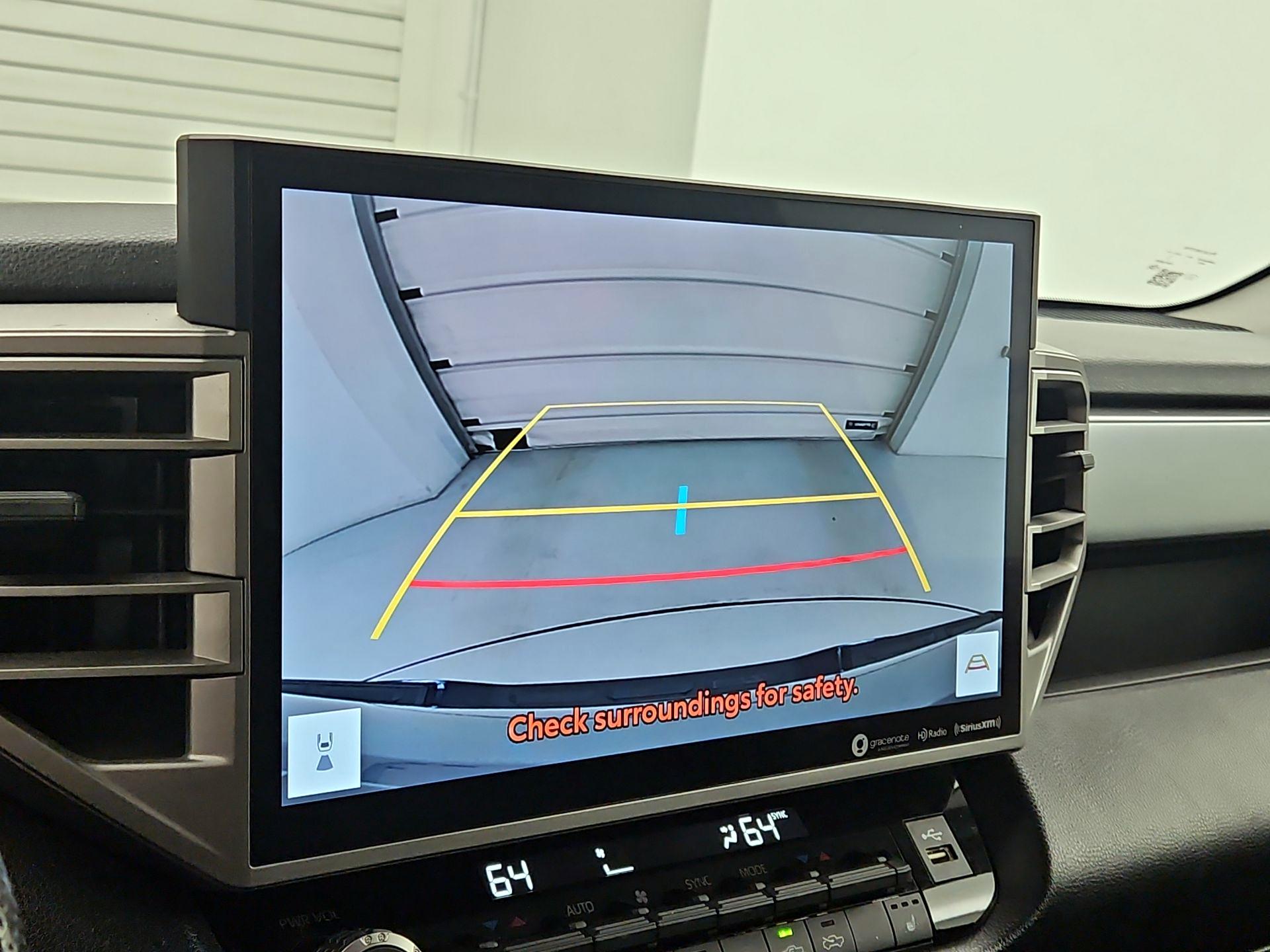 Thumbnail: 2022 Toyota Tundra - 14