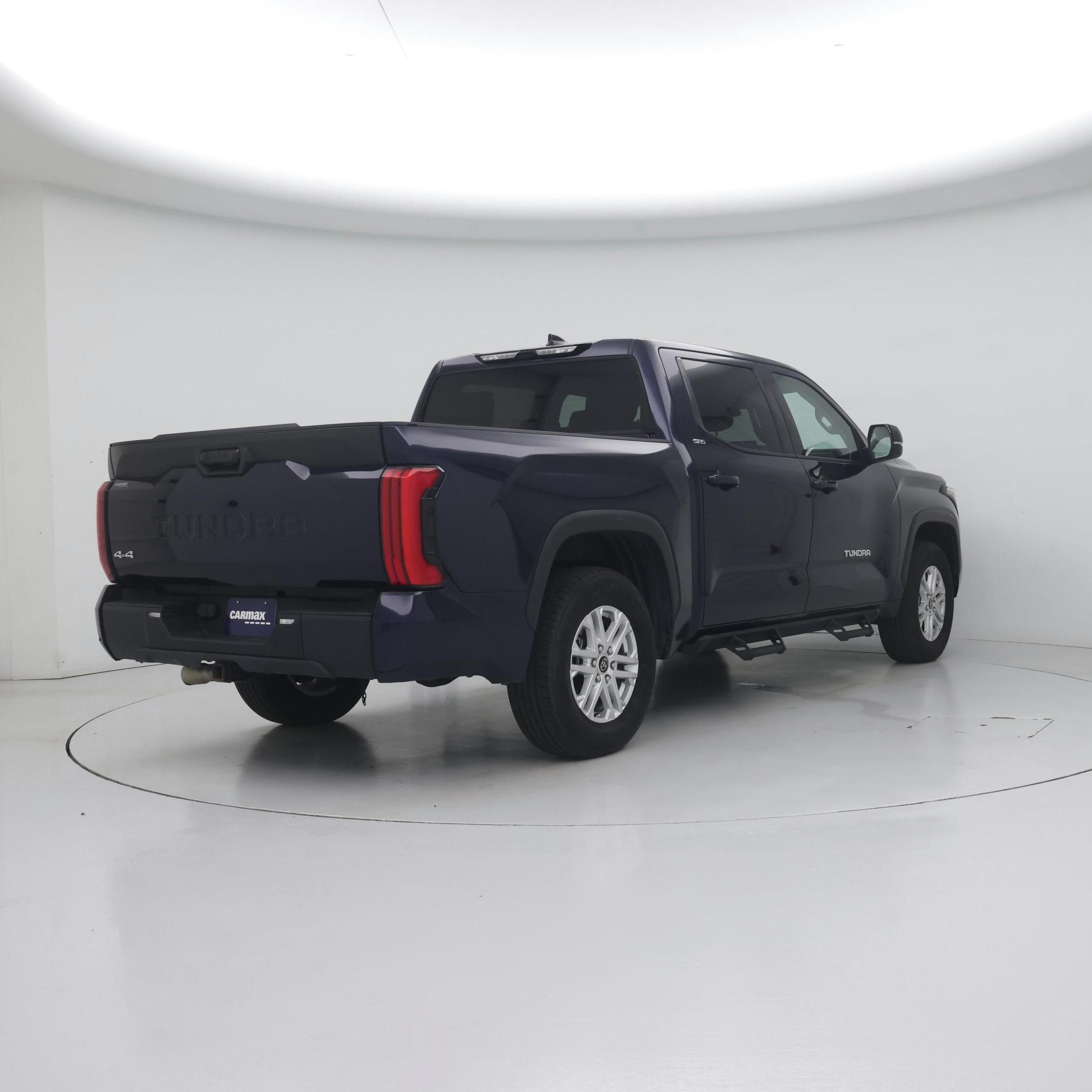 Thumbnail: 2022 Toyota Tundra - 8