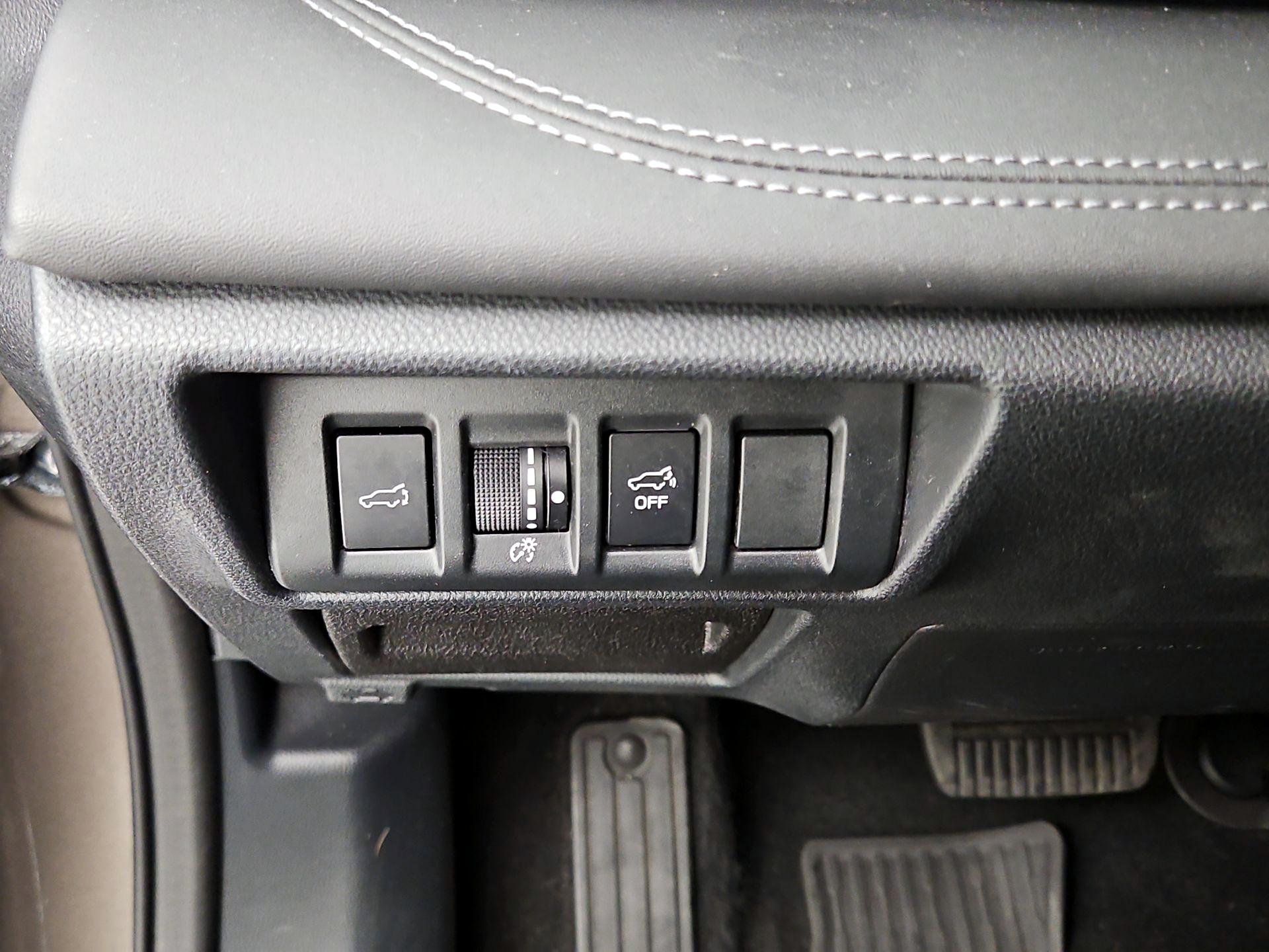 Thumbnail: 2022 Subaru Outback - 13