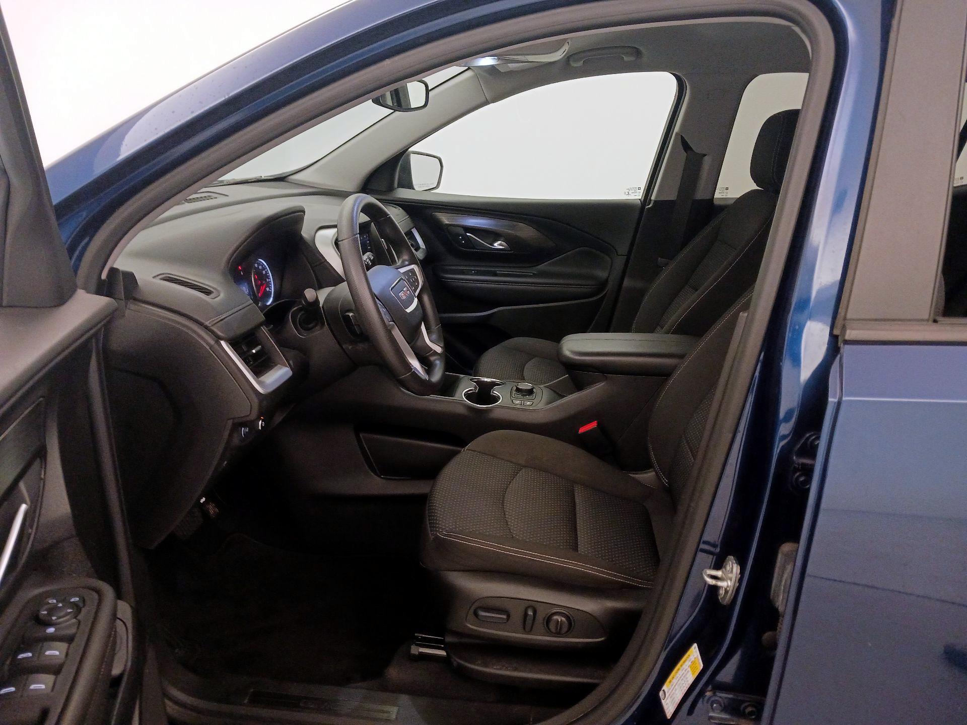 Thumbnail: 2022 GMC Terrain - 11