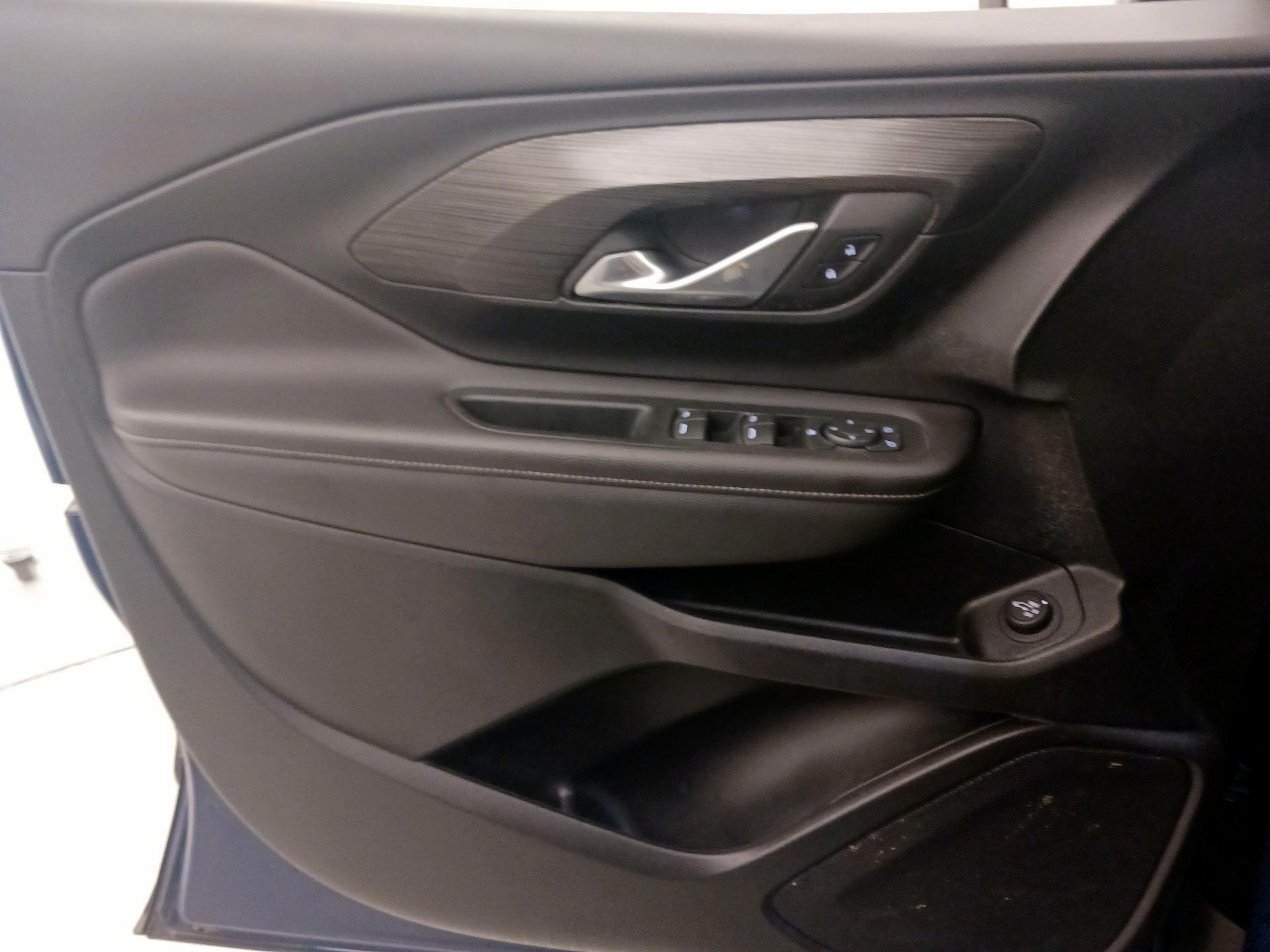 Thumbnail: 2022 GMC Terrain - 12