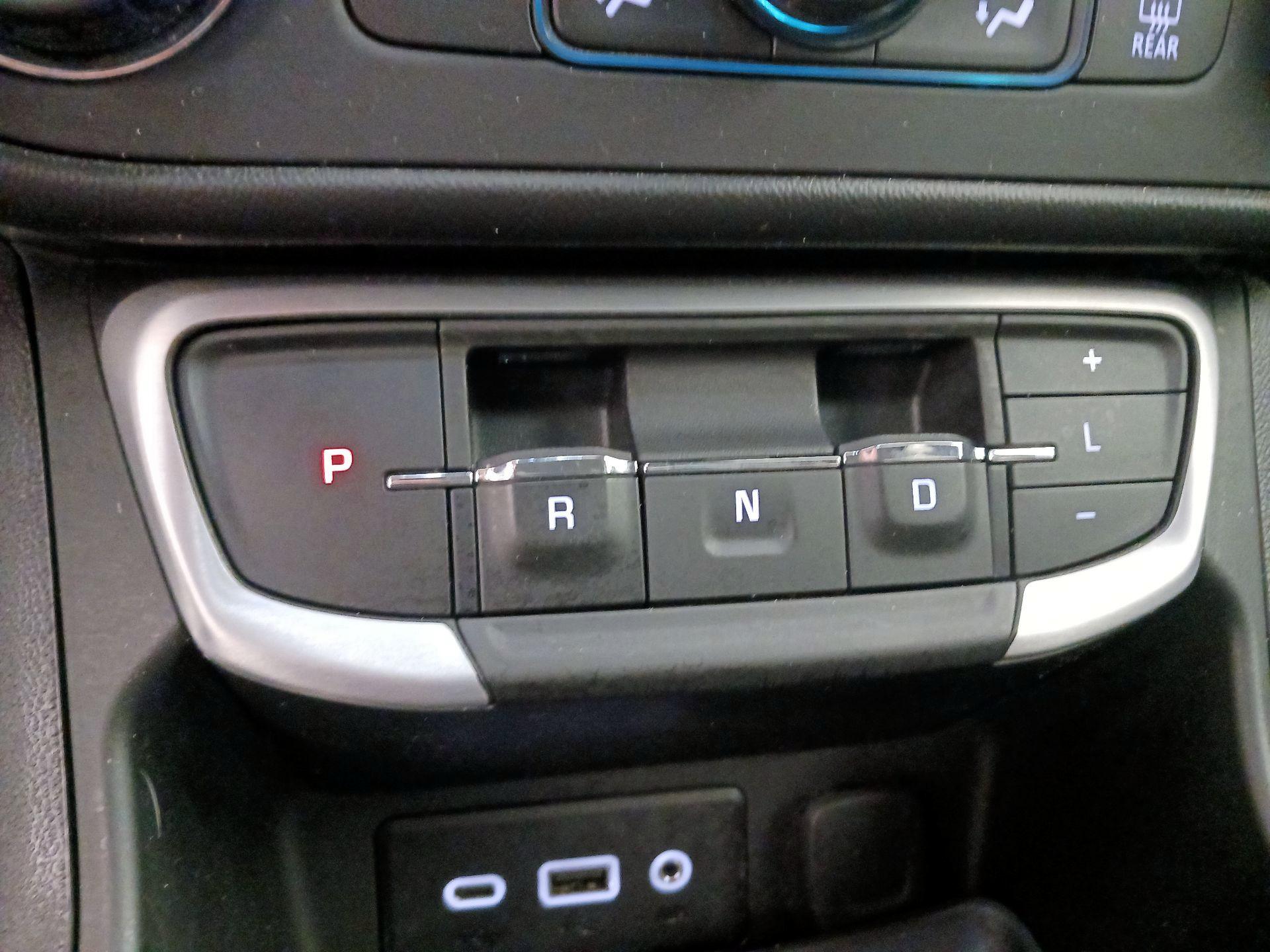 Thumbnail: 2022 GMC Terrain - 17