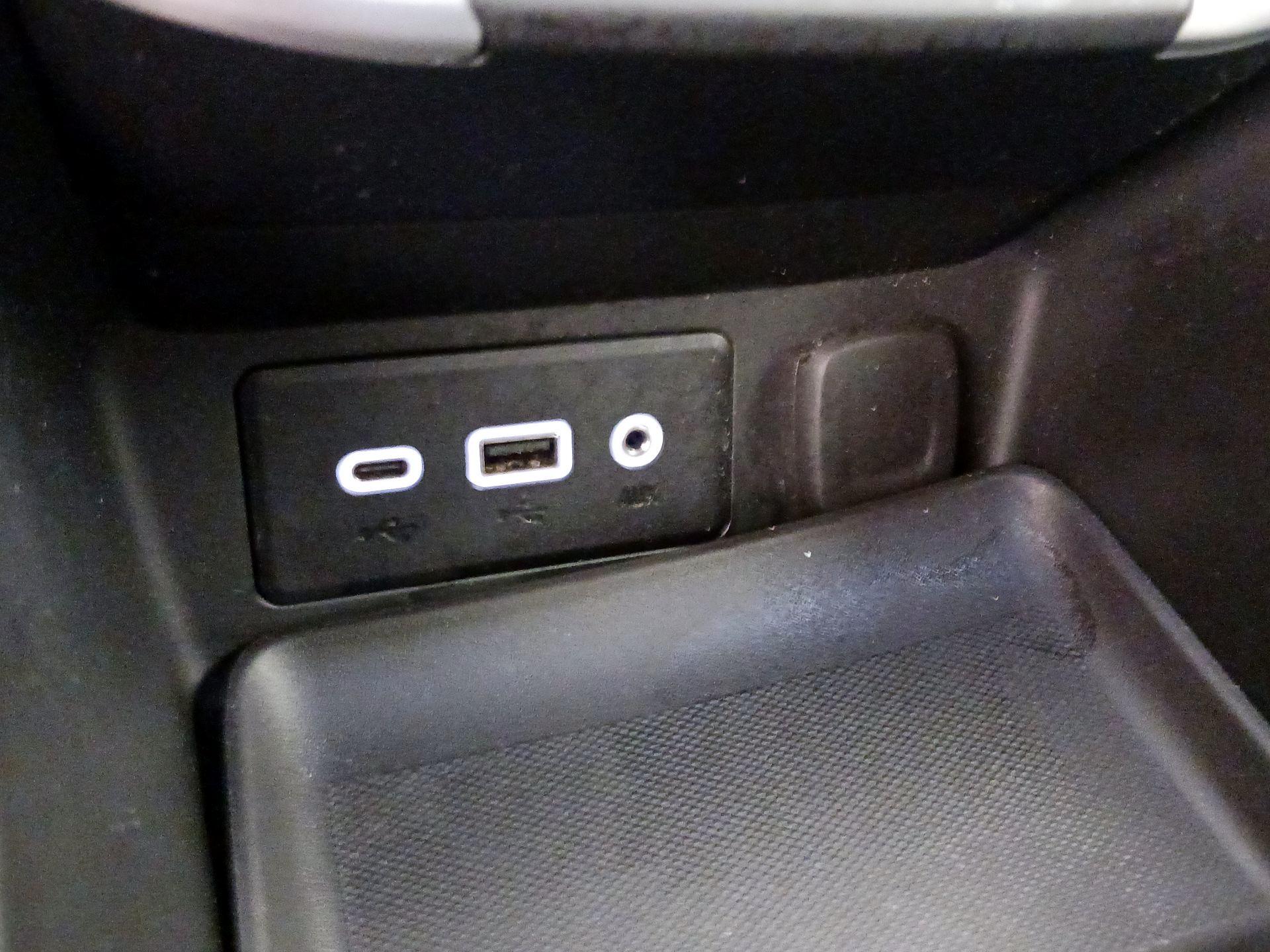 Thumbnail: 2022 GMC Terrain - 18