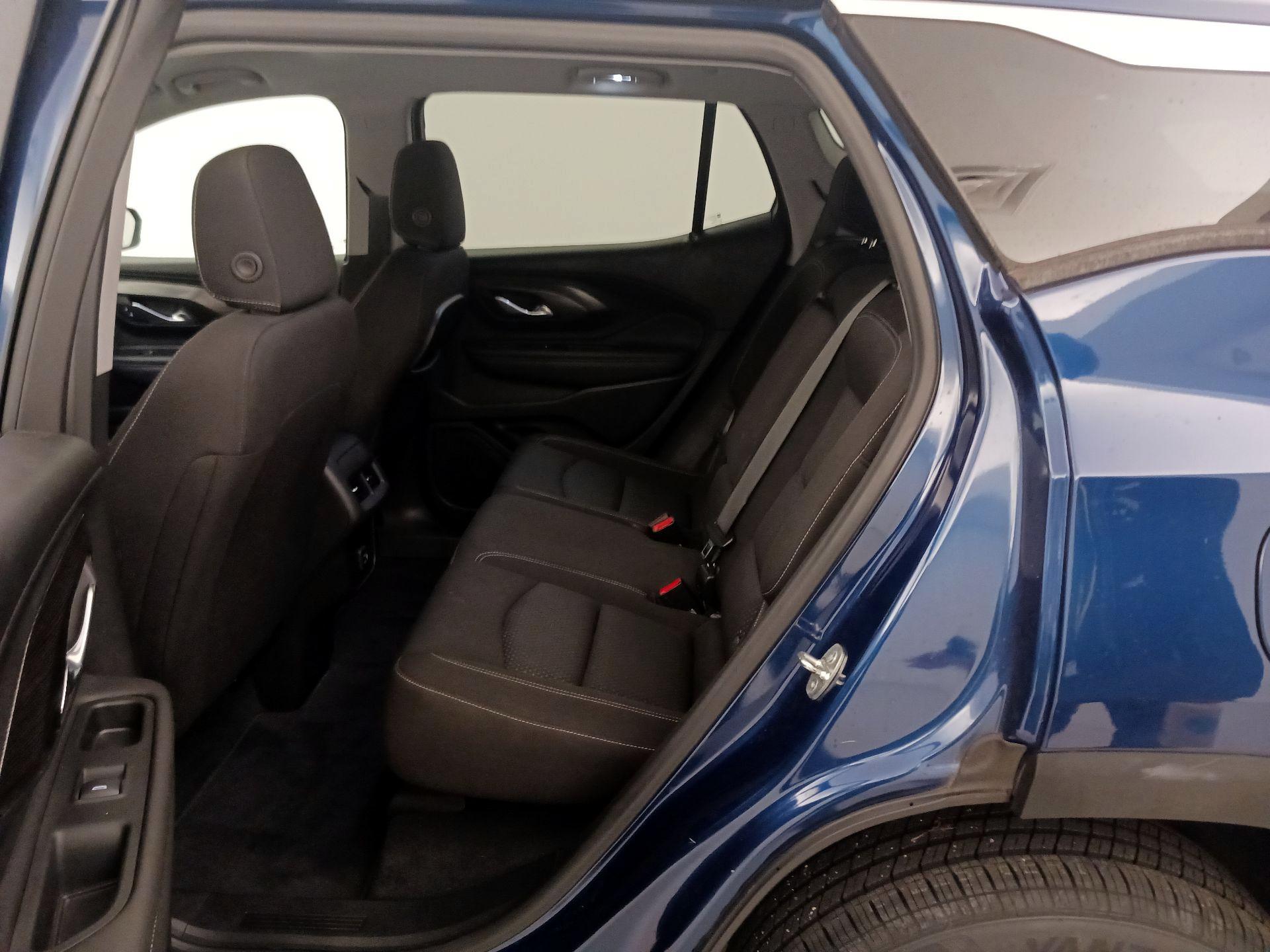 Thumbnail: 2022 GMC Terrain - 19