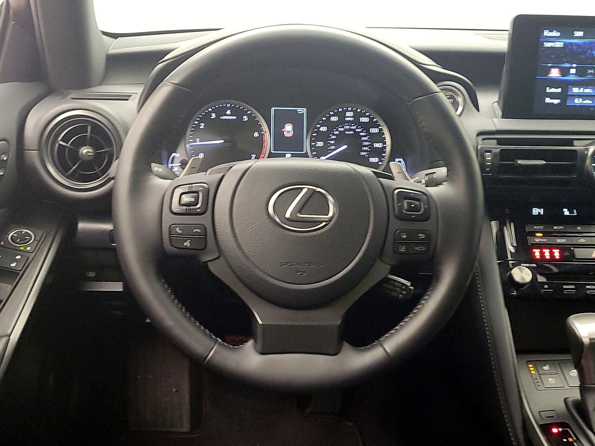 Thumbnail: 2023 Lexus IS - 10