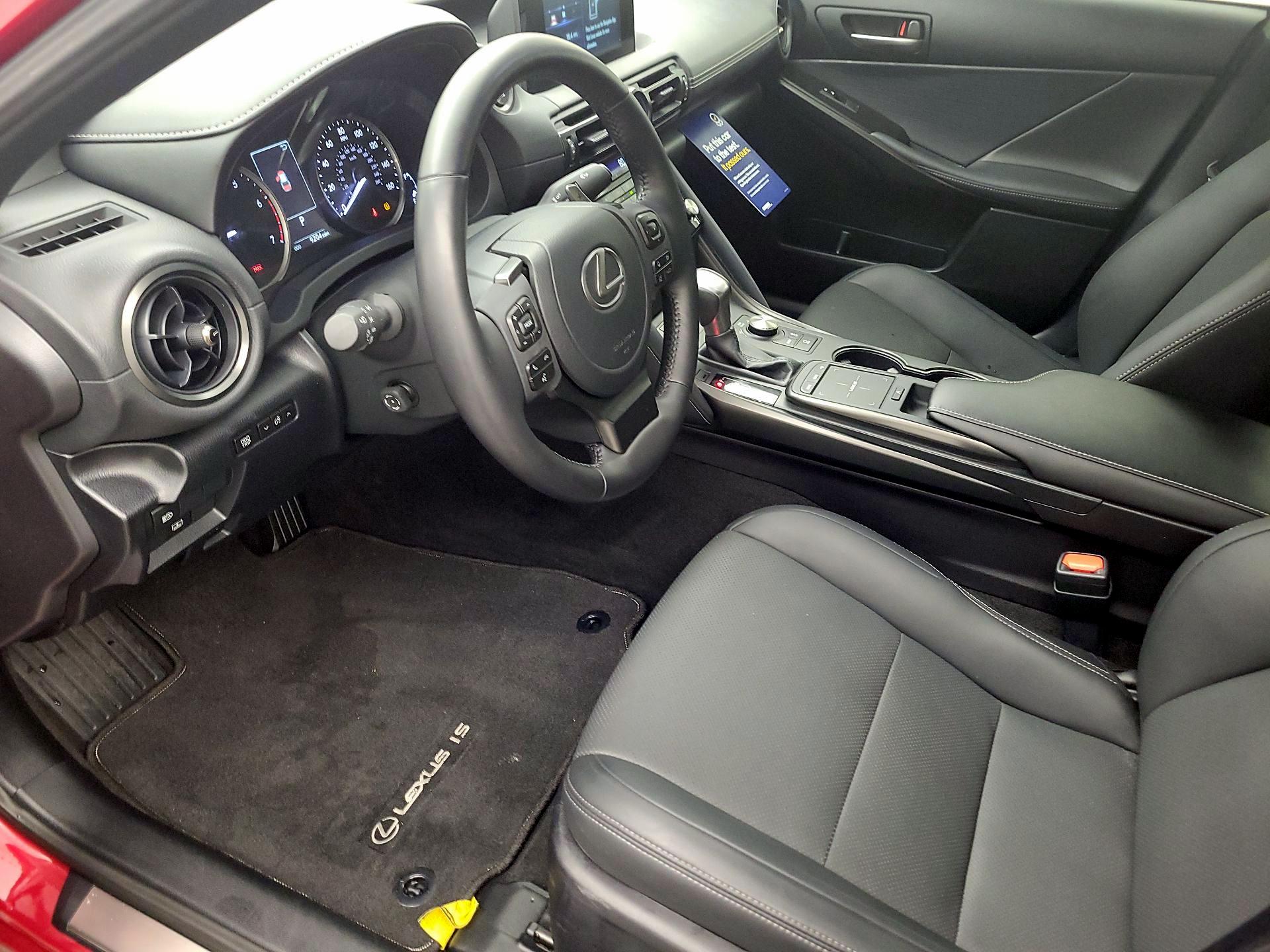 Thumbnail: 2023 Lexus IS - 11
