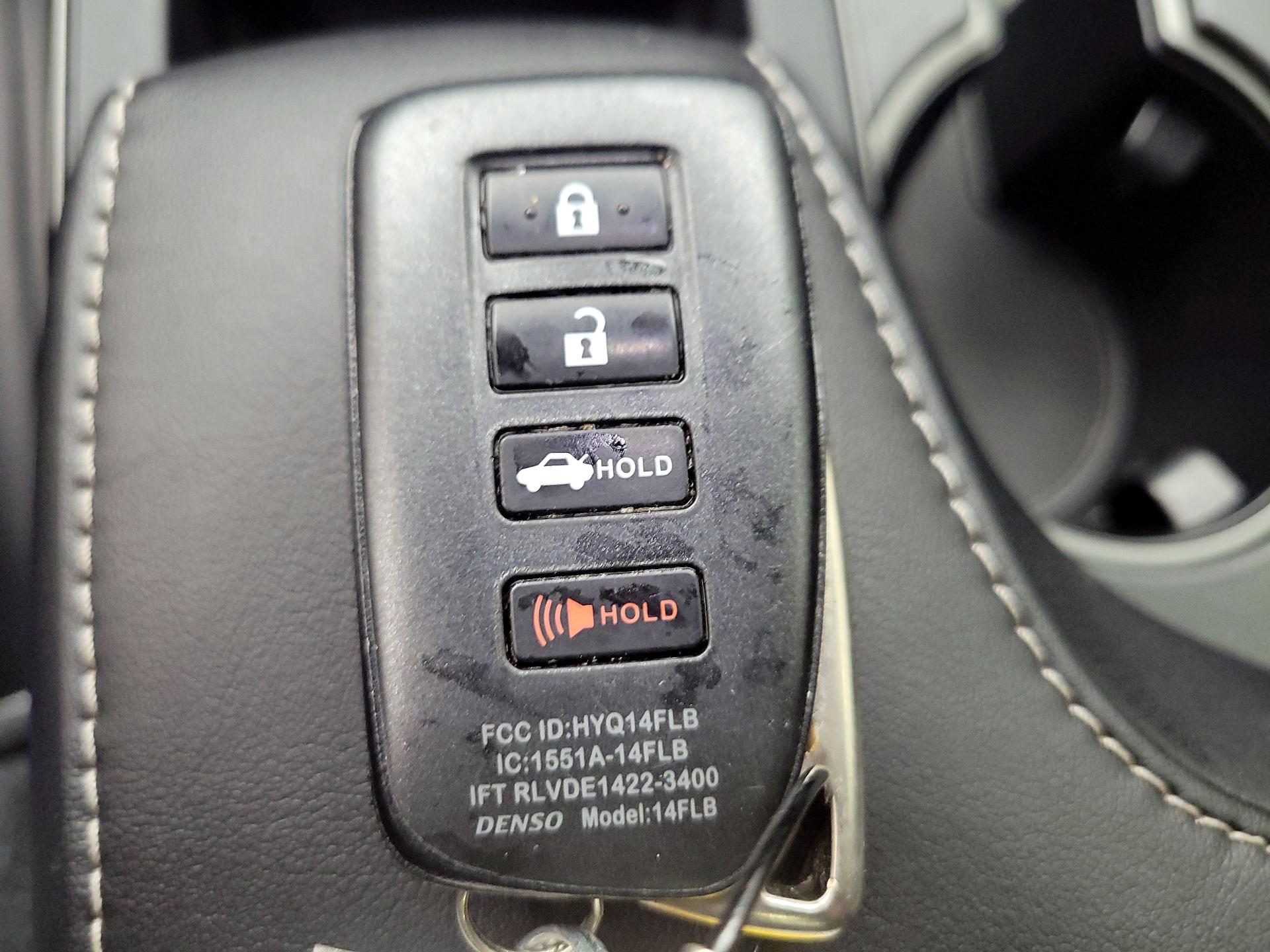 Thumbnail: 2023 Lexus IS - 18