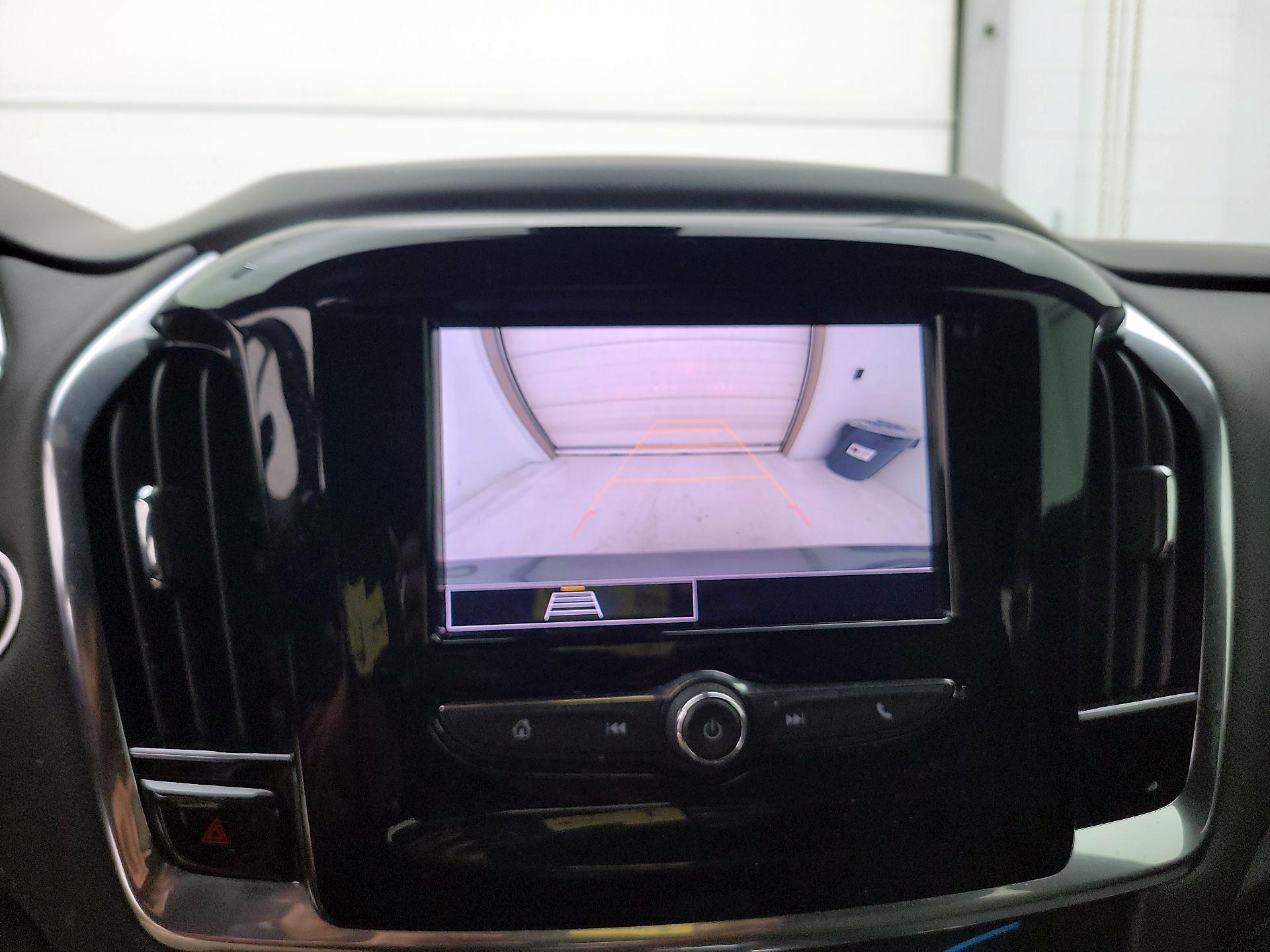 Thumbnail: 2023 Chevrolet Traverse - 14