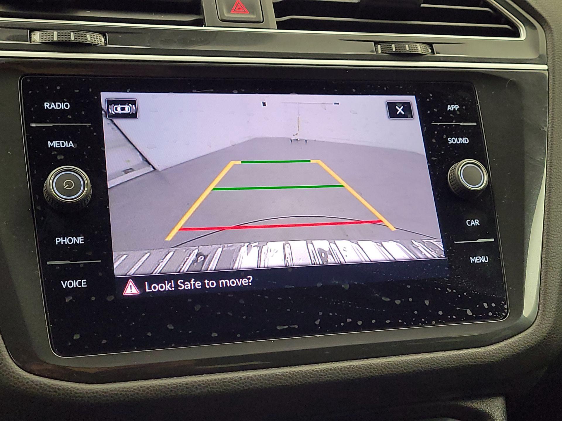 Thumbnail: 2024 Volkswagen Tiguan - 14