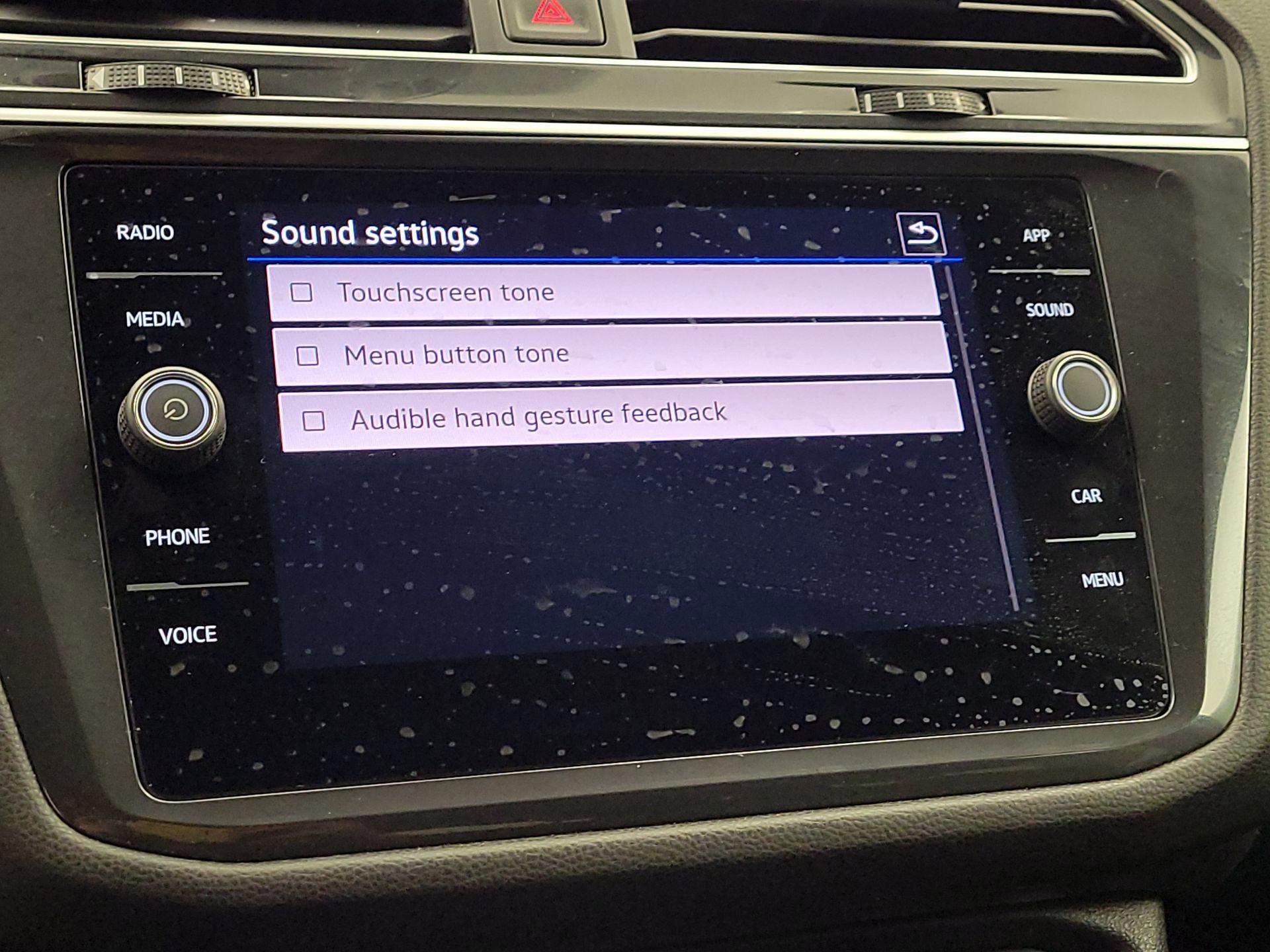 Thumbnail: 2024 Volkswagen Tiguan - 15