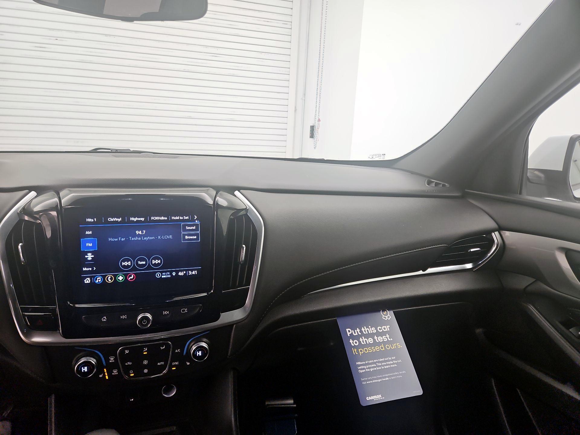 Thumbnail: 2022 Chevrolet Traverse - 9