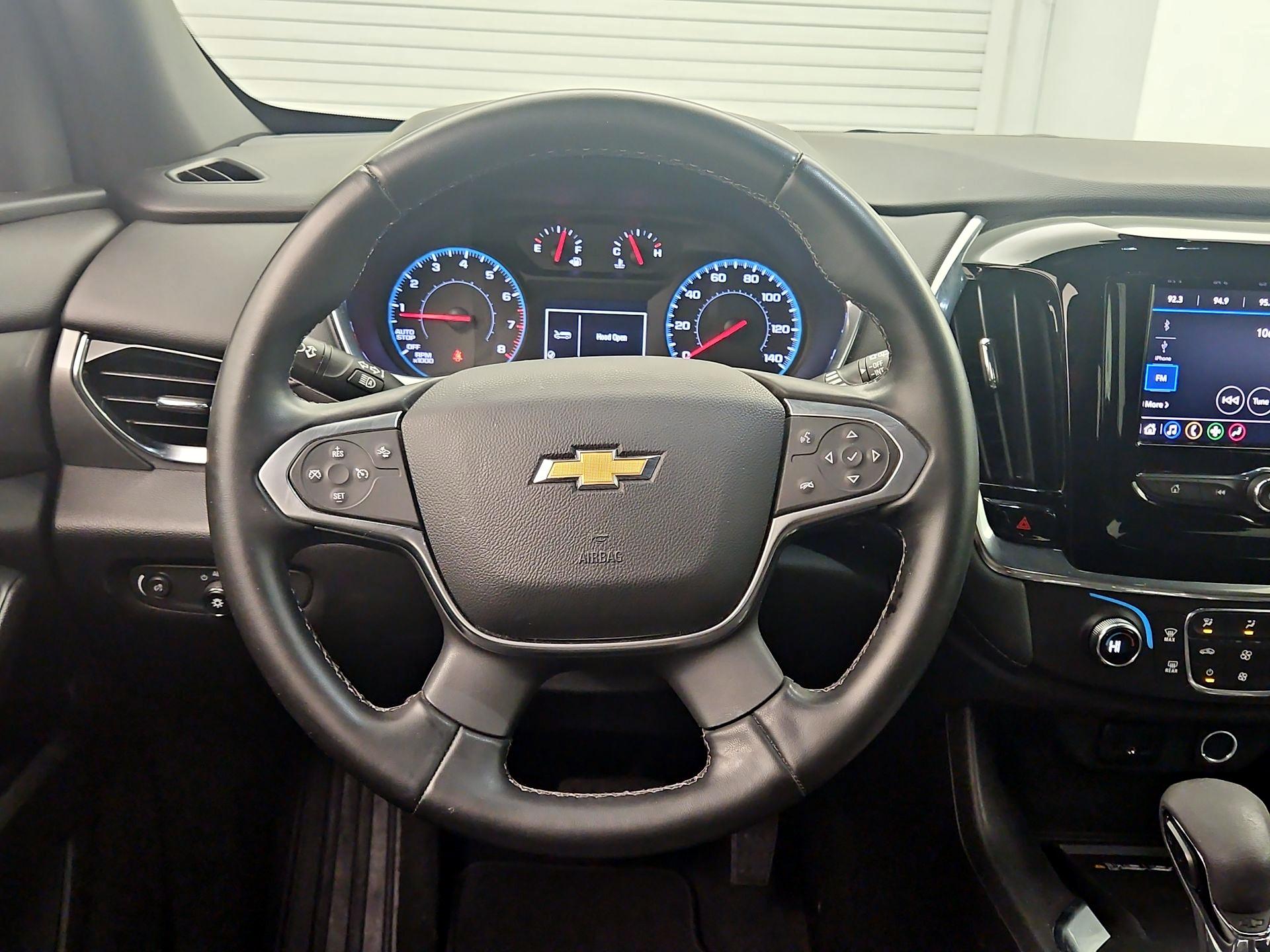 Thumbnail: 2023 Chevrolet Traverse - 10