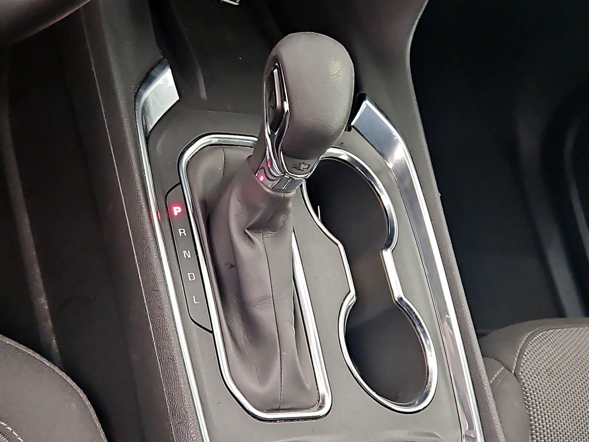 Thumbnail: 2023 Chevrolet Traverse - 17