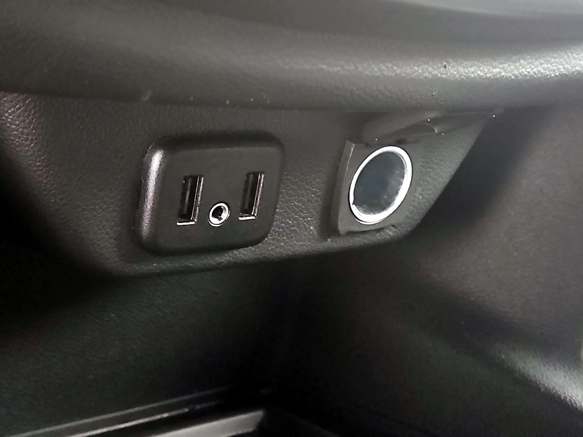 Thumbnail: 2023 Chevrolet Traverse - 18