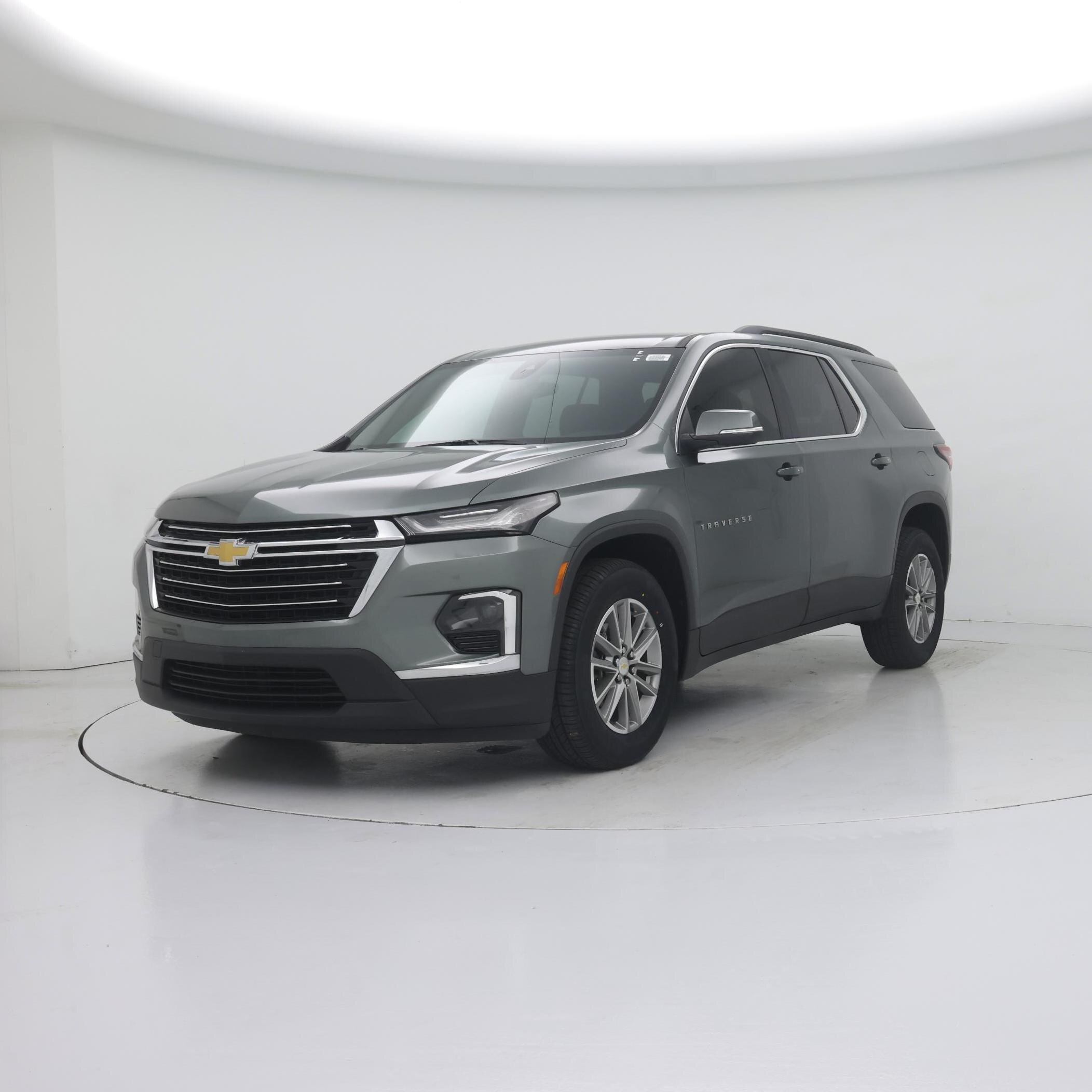 Thumbnail: 2023 Chevrolet Traverse - 4