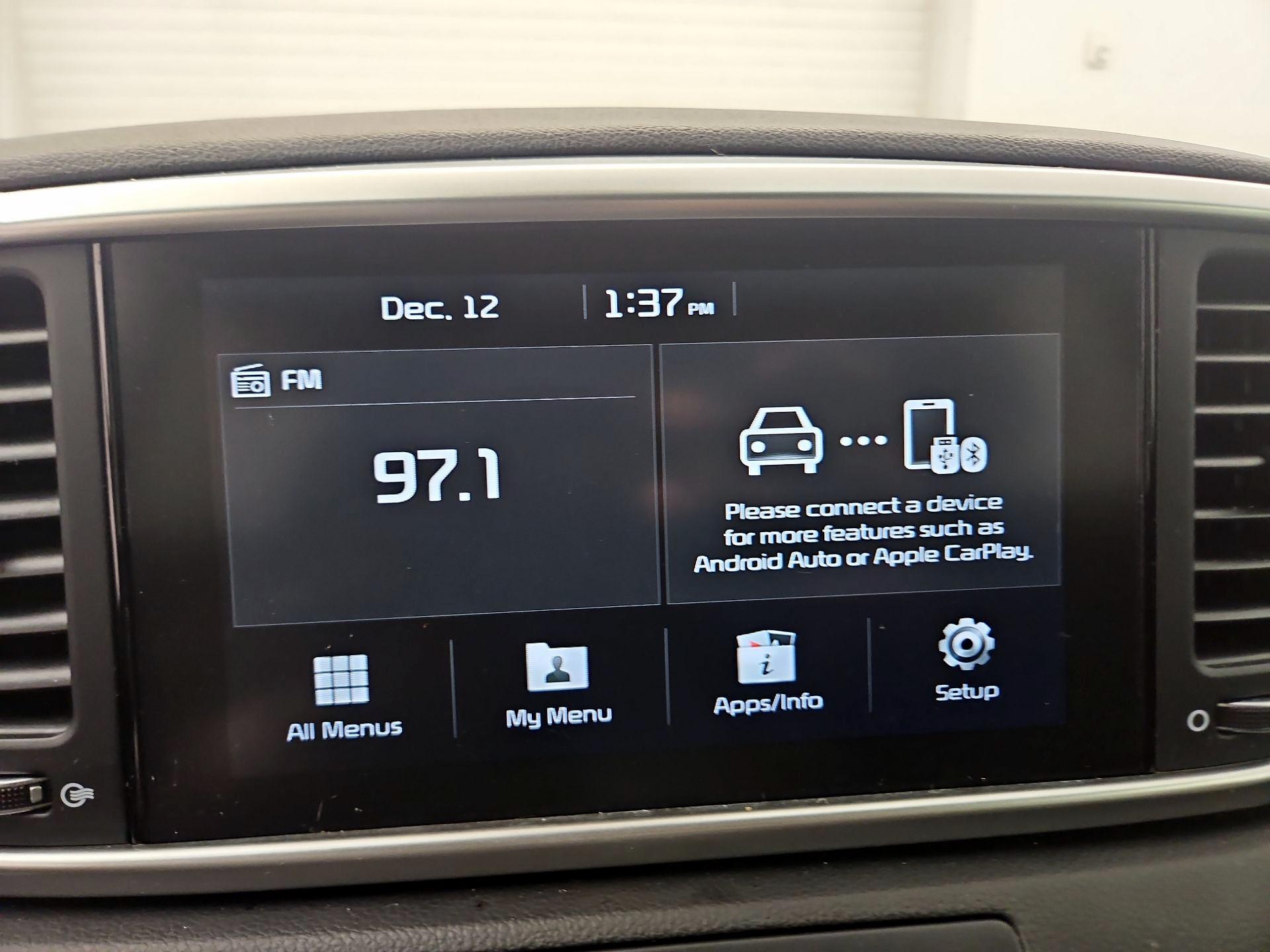 Thumbnail: 2022 Kia Sportage - 15