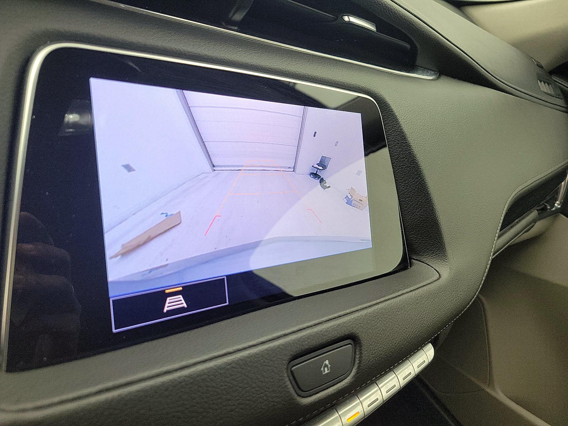 Thumbnail: 2023 Cadillac XT4 - 14