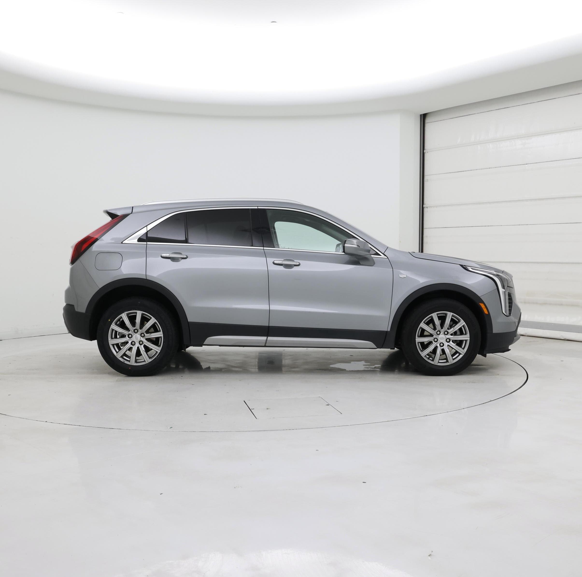 Thumbnail: 2023 Cadillac XT4 - 7