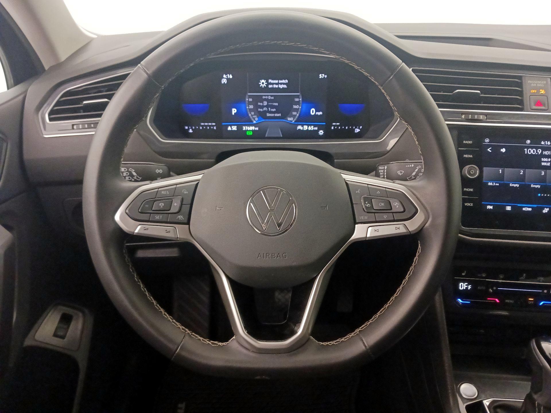 Thumbnail: 2024 Volkswagen Tiguan - 10