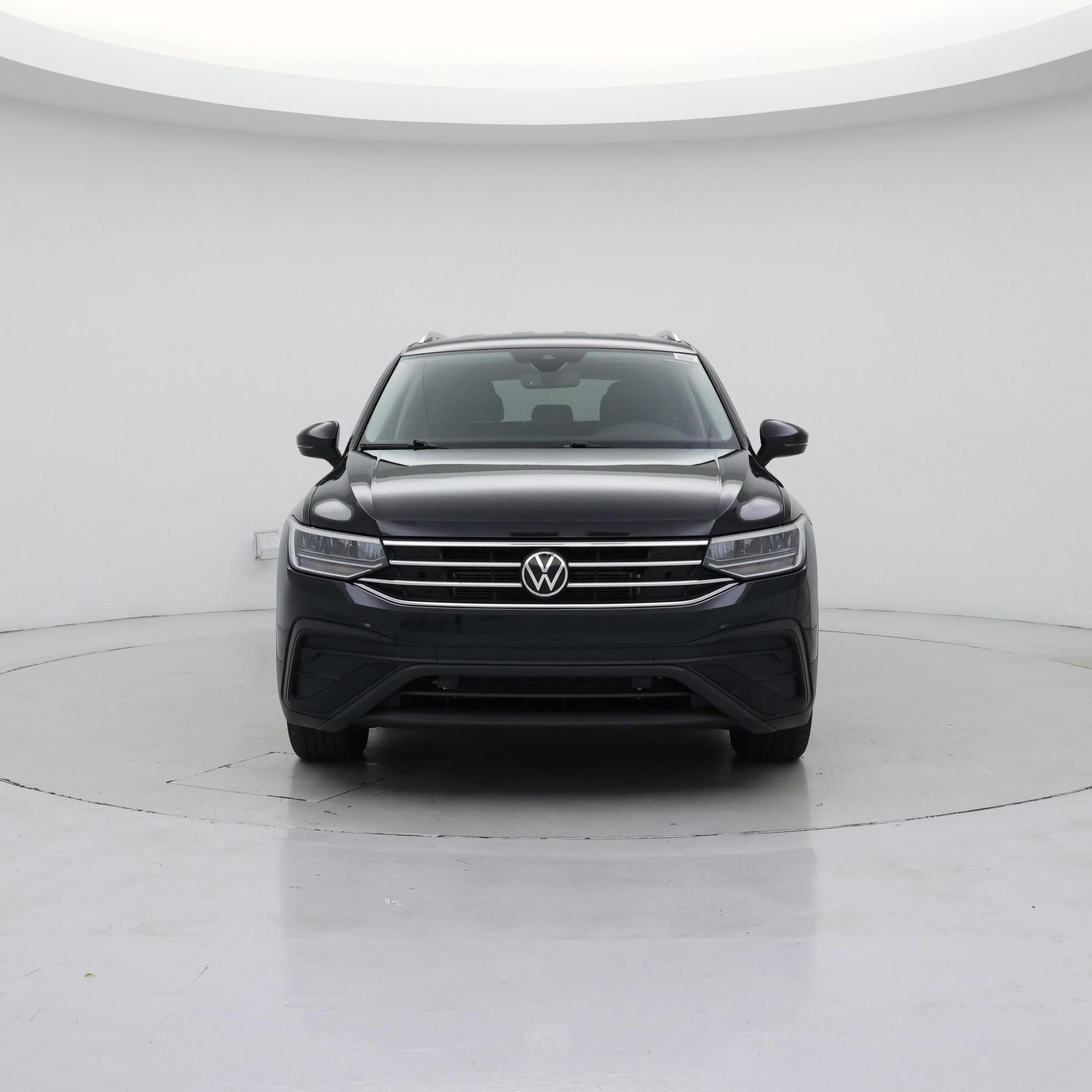 Thumbnail: 2024 Volkswagen Tiguan - 5