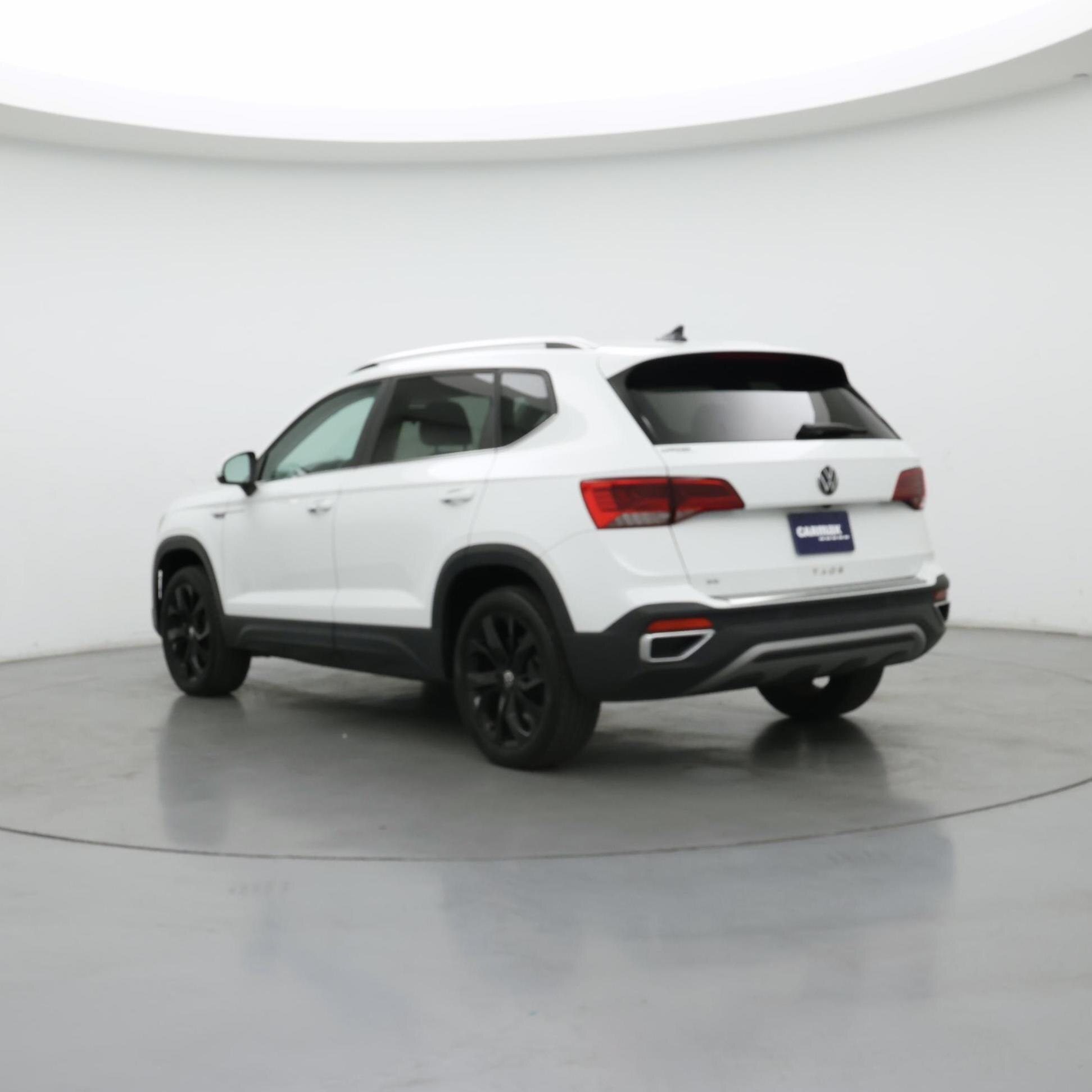 Thumbnail: 2022 Volkswagen Taos - 2