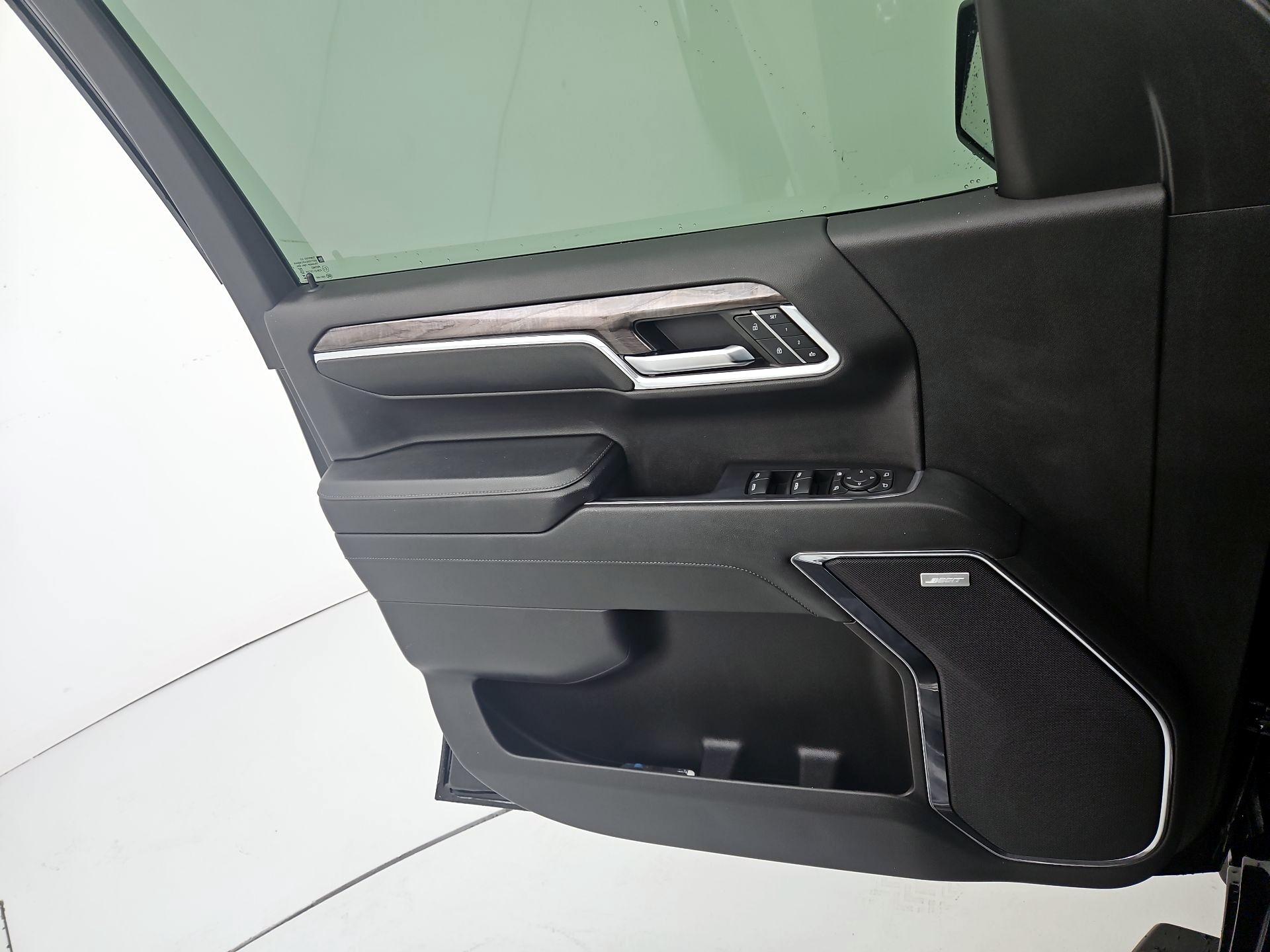 Thumbnail: 2024 Chevrolet Silverado 1500 - 12