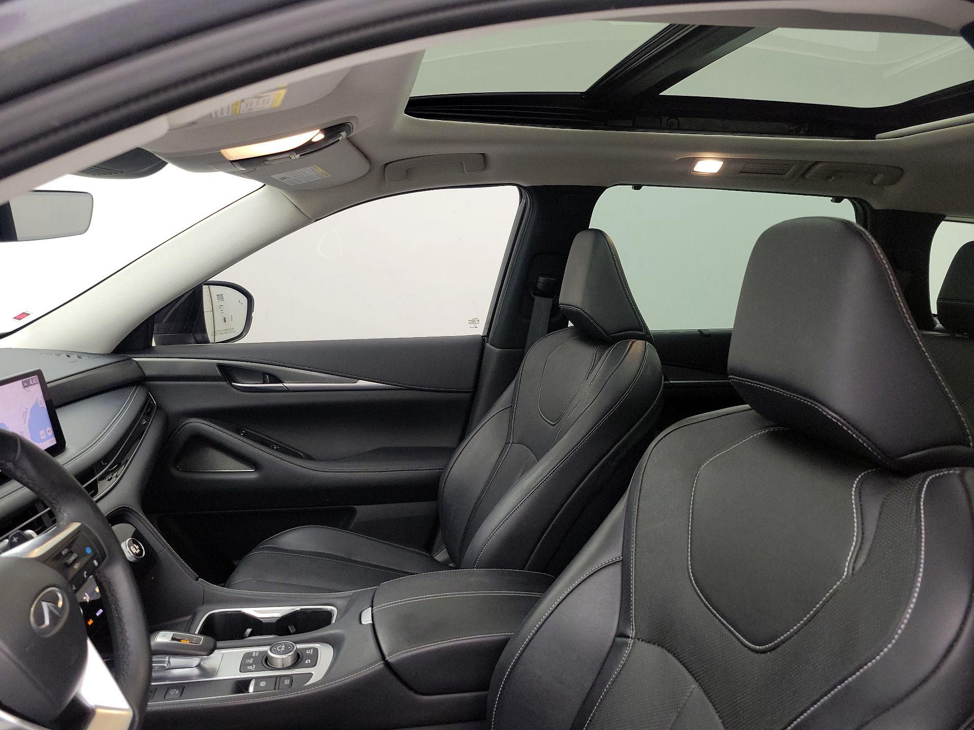 Thumbnail: 2023 INFINITI QX60 - 20