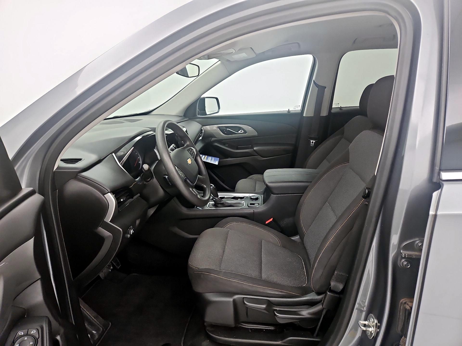 Thumbnail: 2020 Chevrolet Traverse - 11