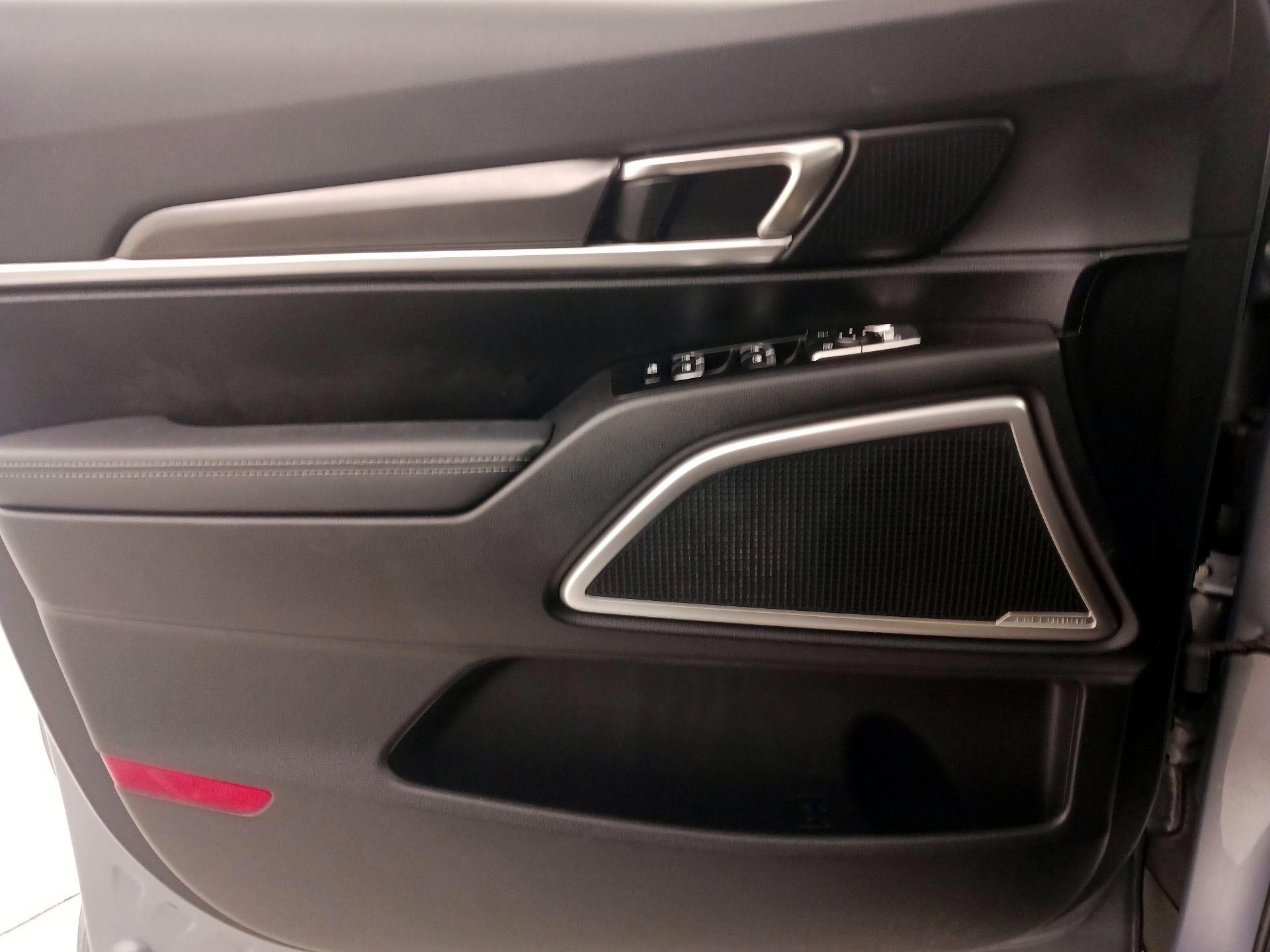 Thumbnail: 2023 Kia Telluride - 12