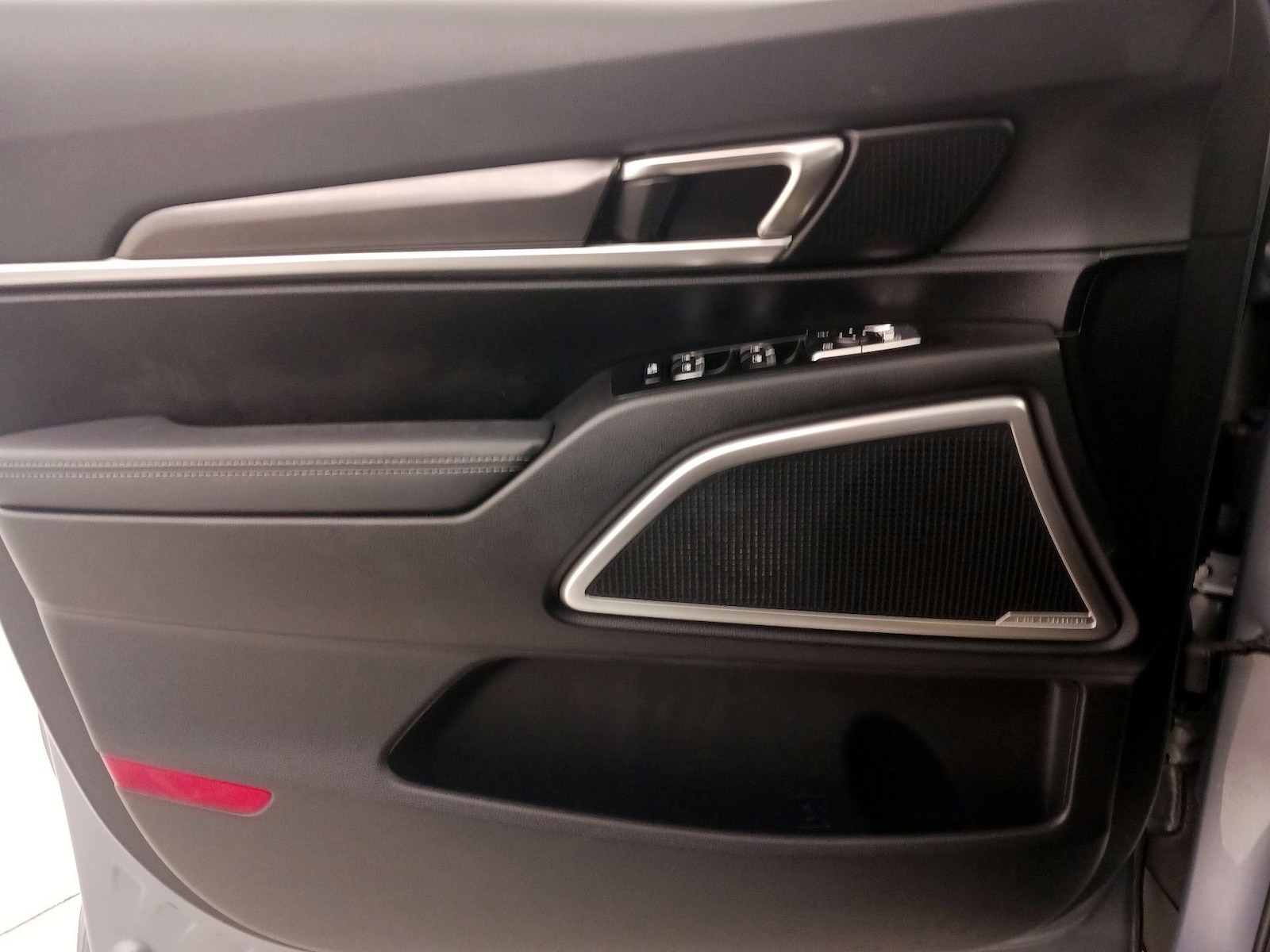 2023 Kia Telluride S - Photo 13