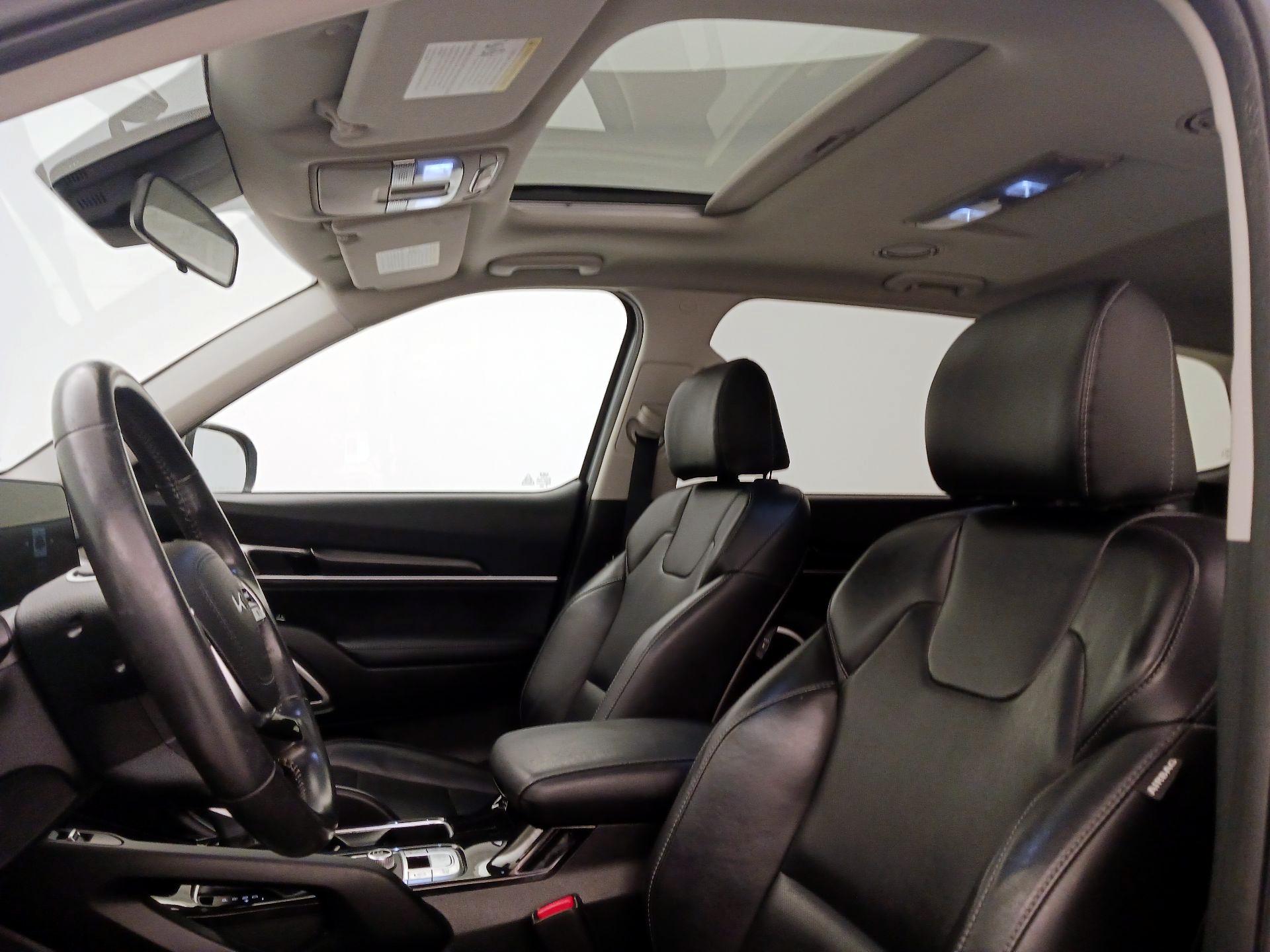 Thumbnail: 2023 Kia Telluride - 20