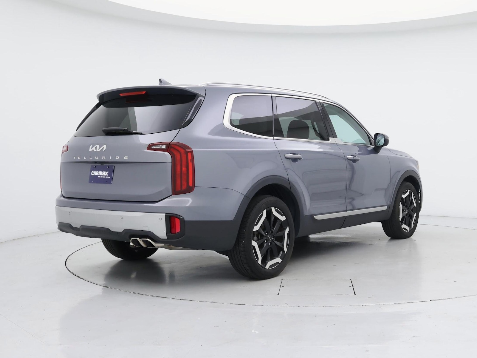 2023 Kia Telluride S - Photo 9