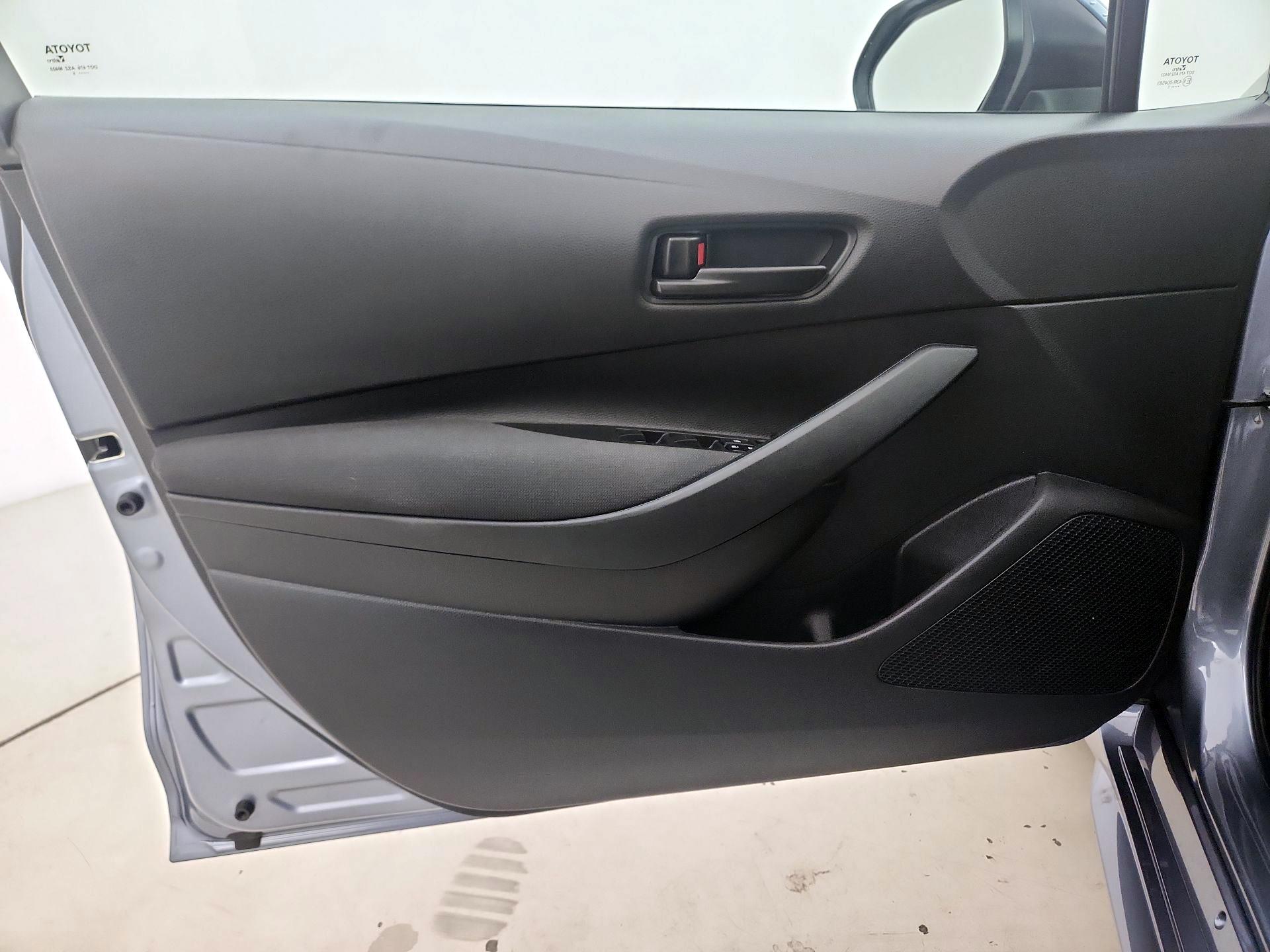 Thumbnail: 2025 Toyota Corolla - 12