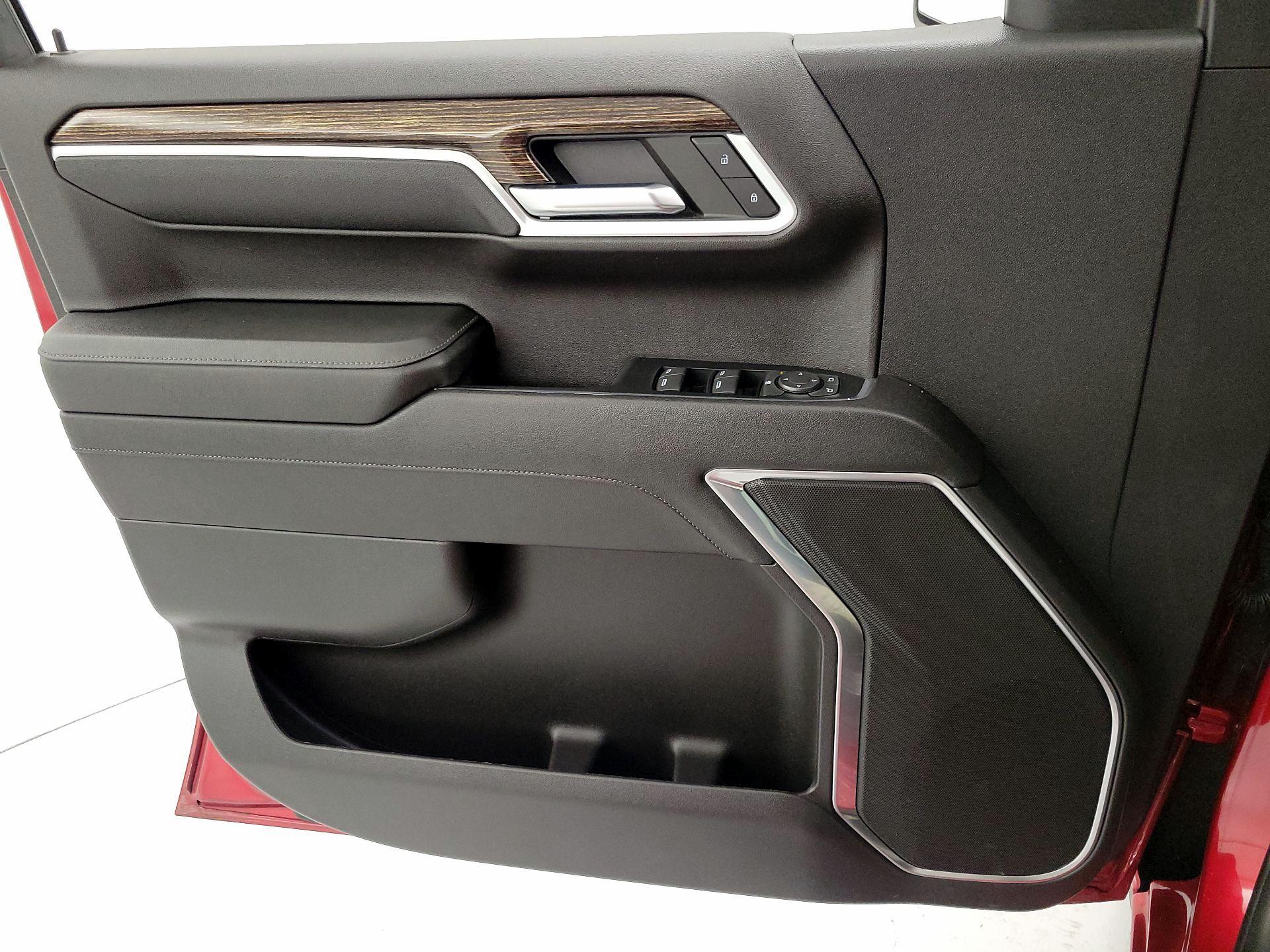 Thumbnail: 2023 GMC Sierra 1500 - 12