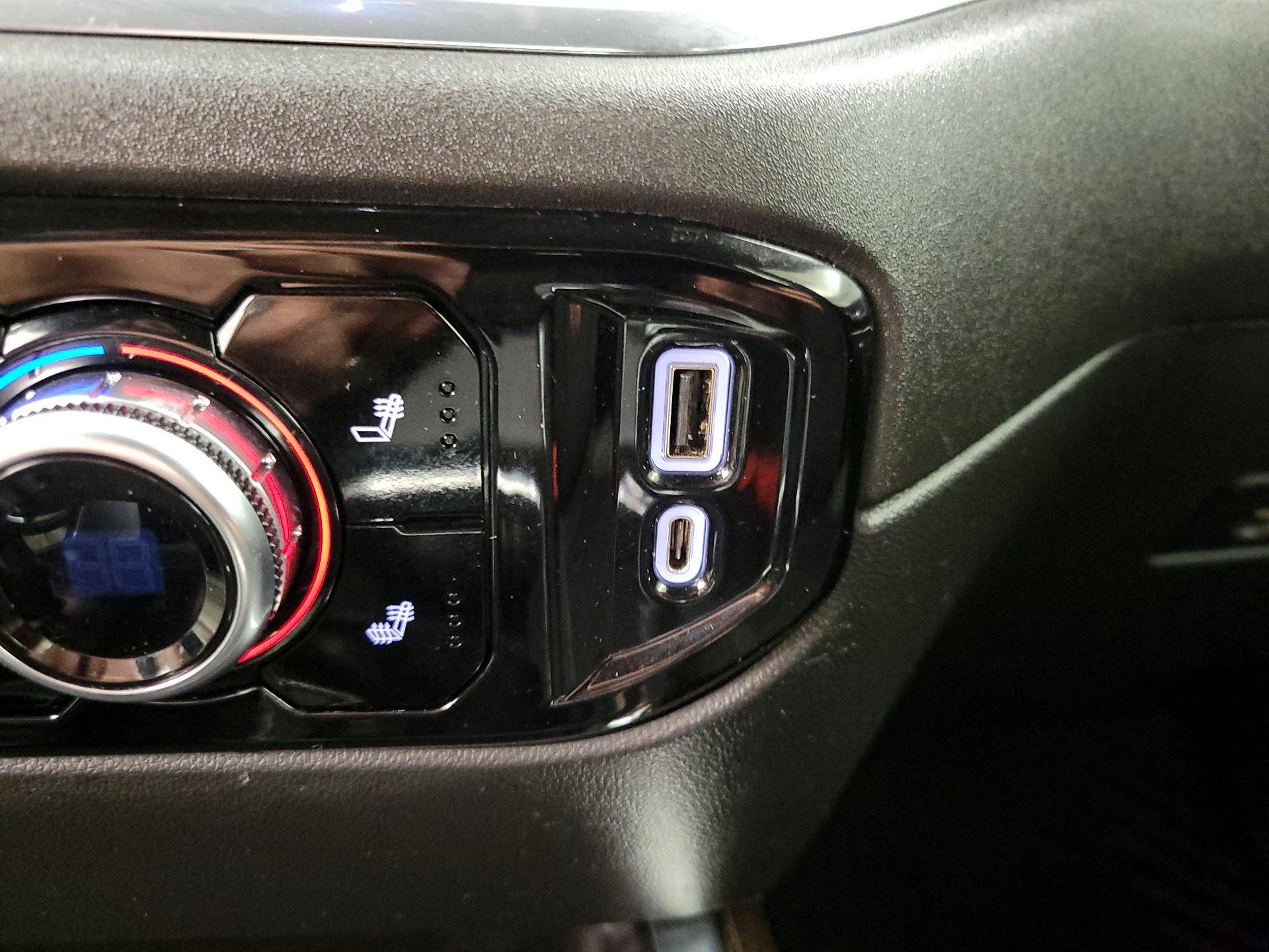 Thumbnail: 2023 GMC Sierra 1500 - 19