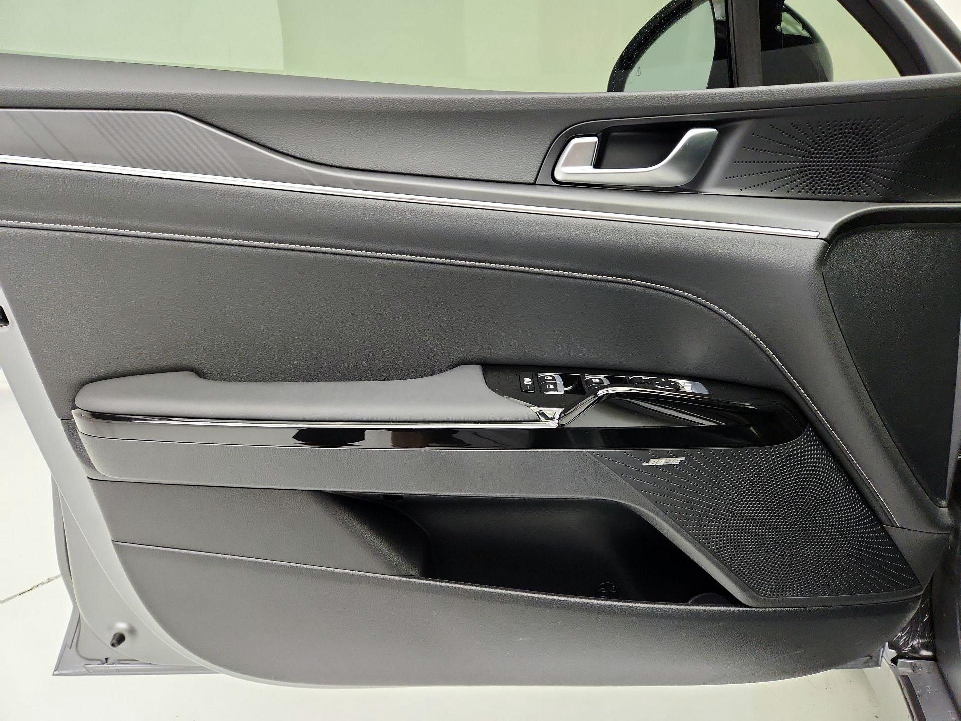 Thumbnail: 2026 Kia K5 - 12