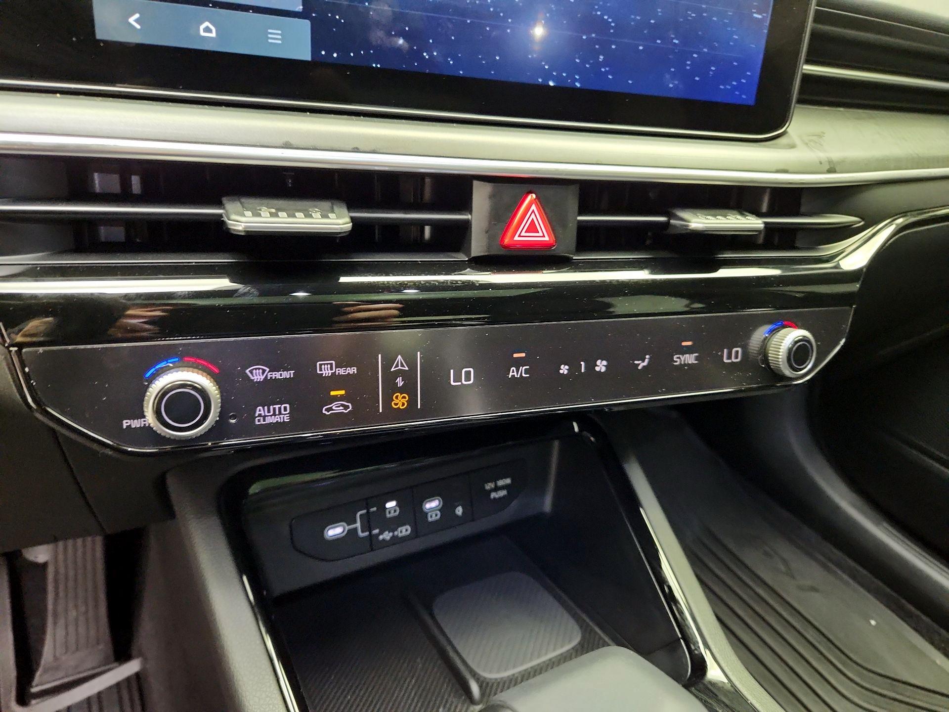 Thumbnail: 2026 Kia K5 - 17