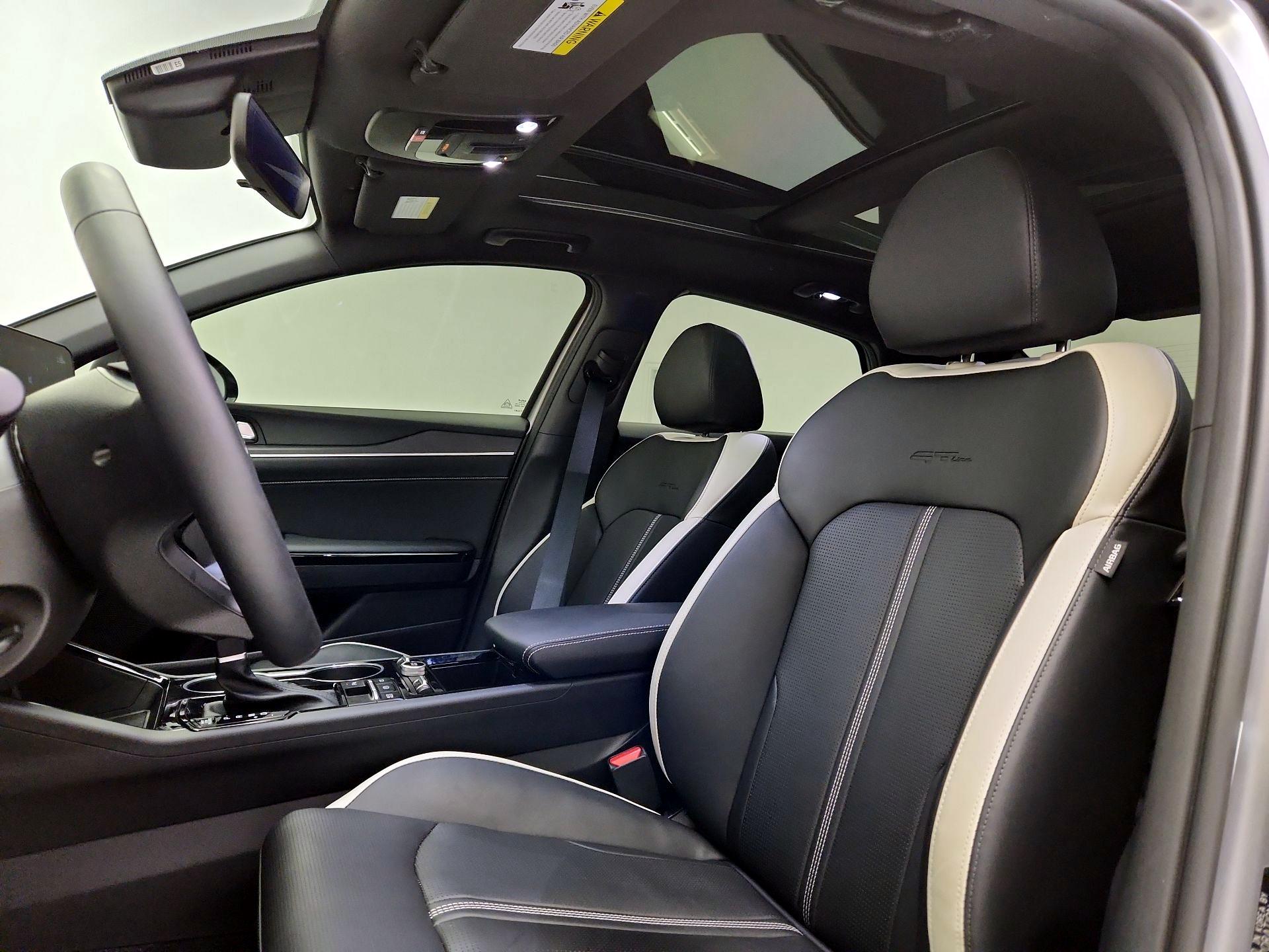 Thumbnail: 2026 Kia K5 - 20