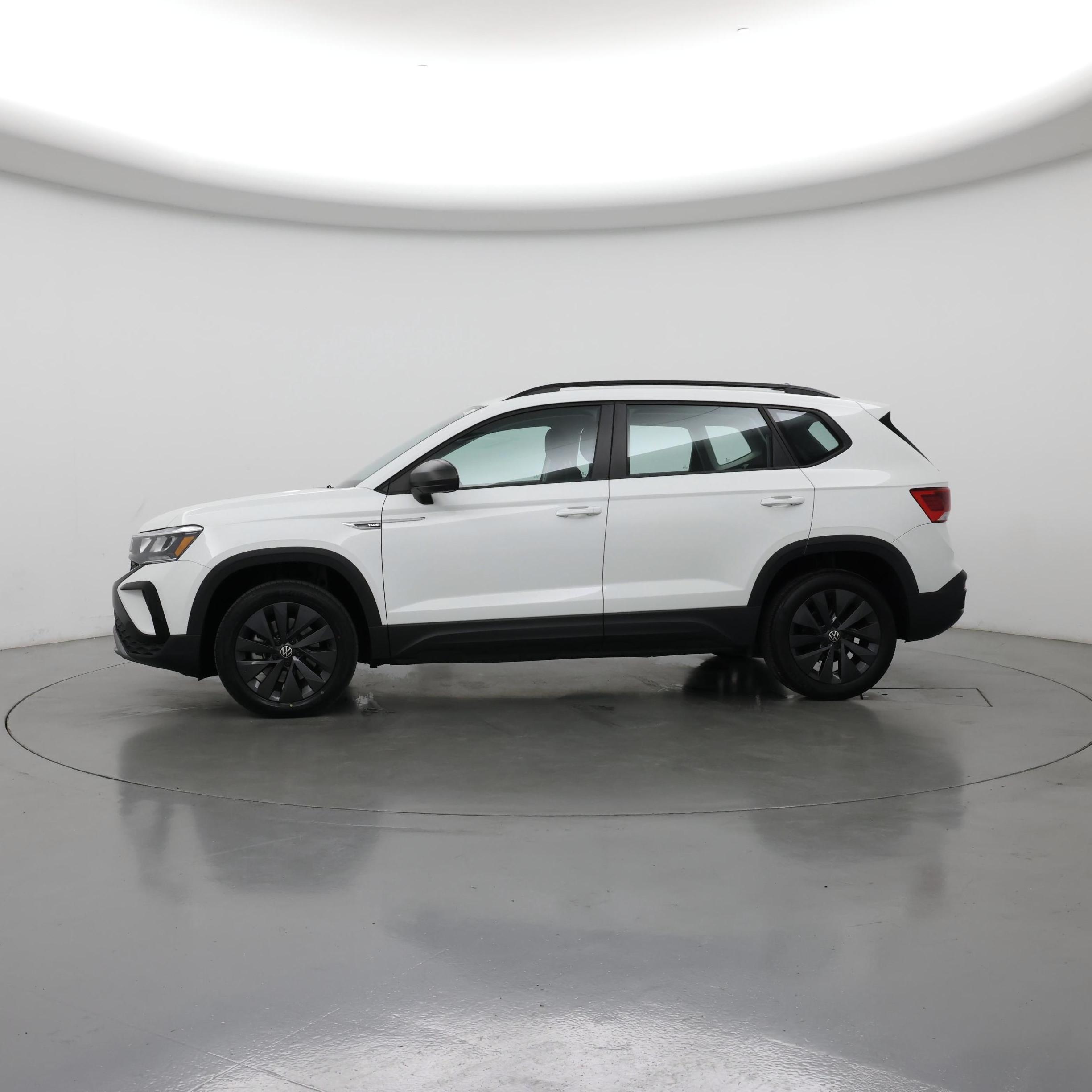 Thumbnail: 2024 Volkswagen Taos - 3