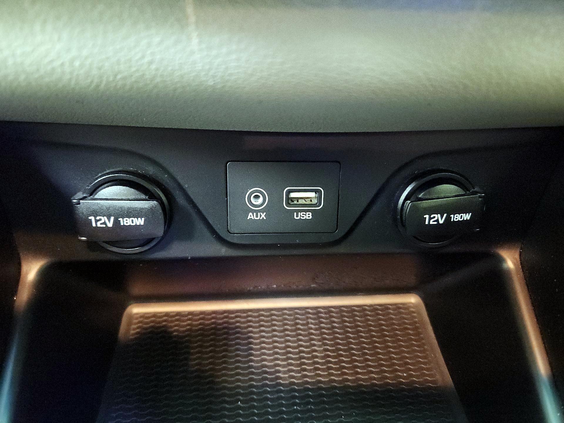 Thumbnail: 2018 Hyundai Tucson - 18