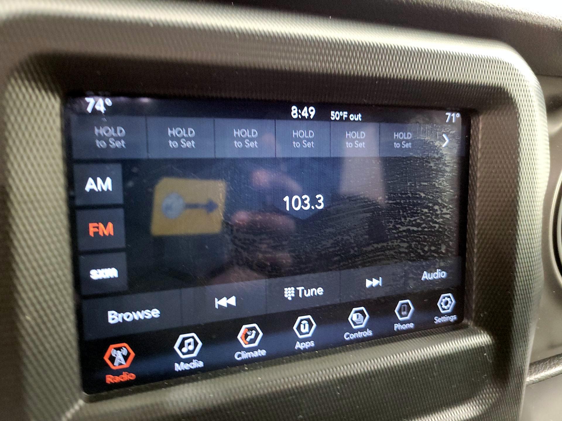 Thumbnail: 2022 Jeep Wrangler - 15