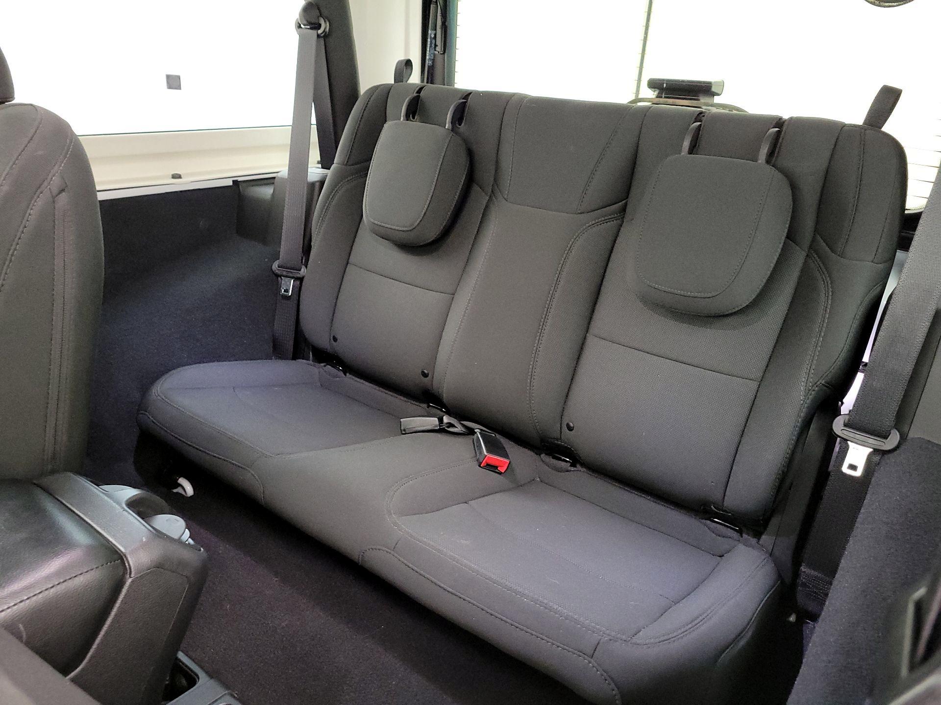 Thumbnail: 2022 Jeep Wrangler - 19