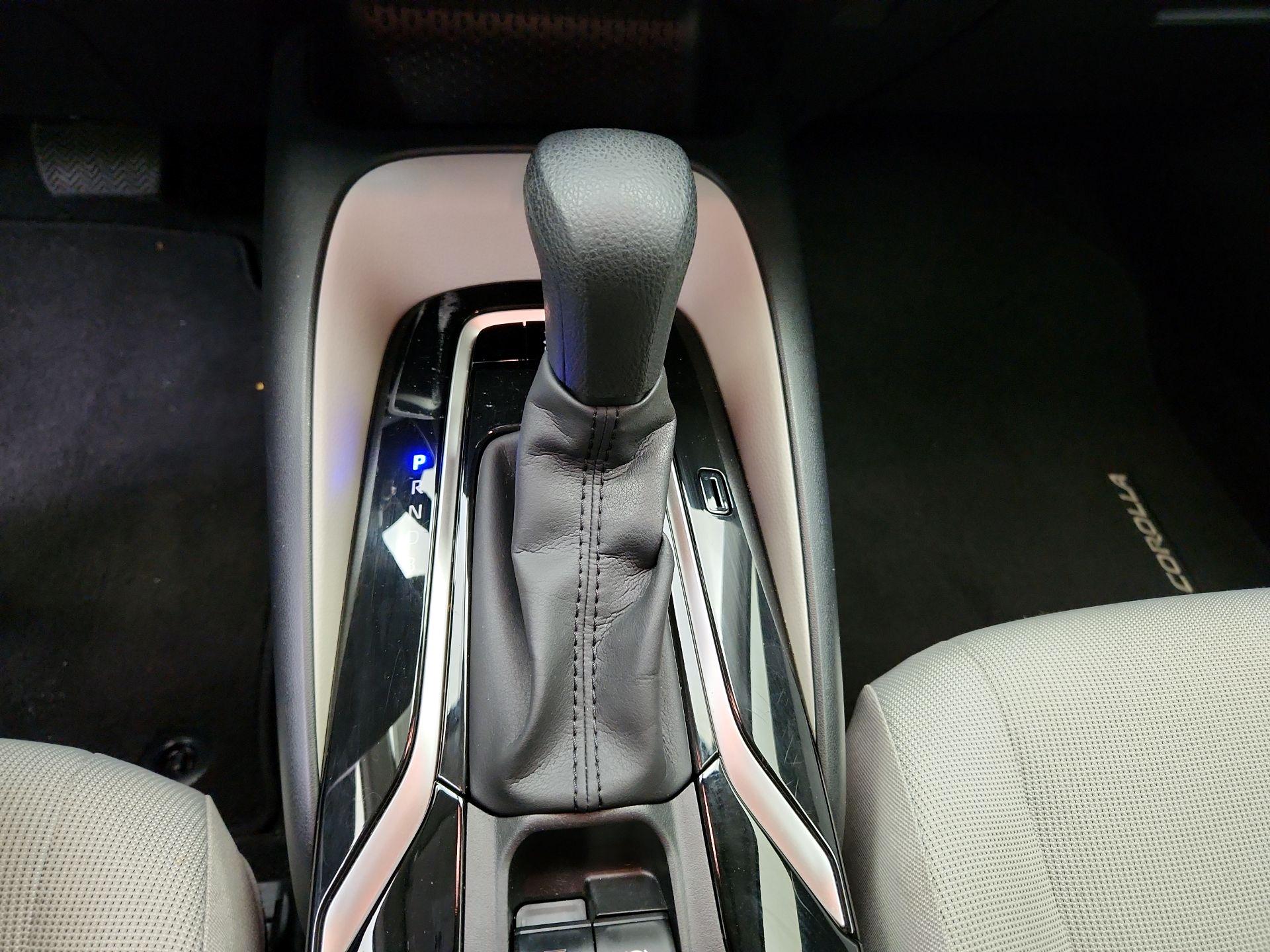 Thumbnail: 2020 Toyota Corolla - 17