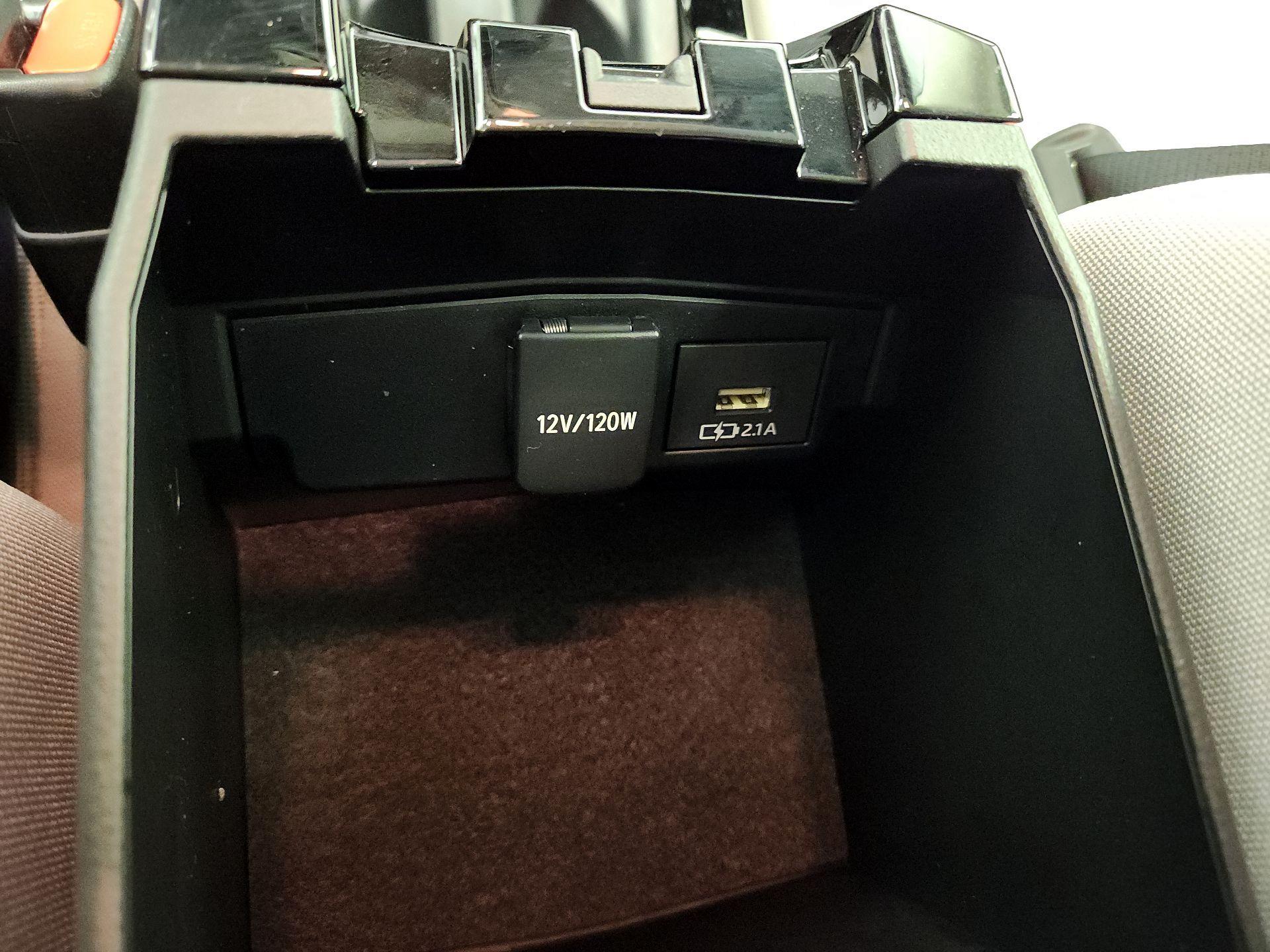 Thumbnail: 2020 Toyota Corolla - 18