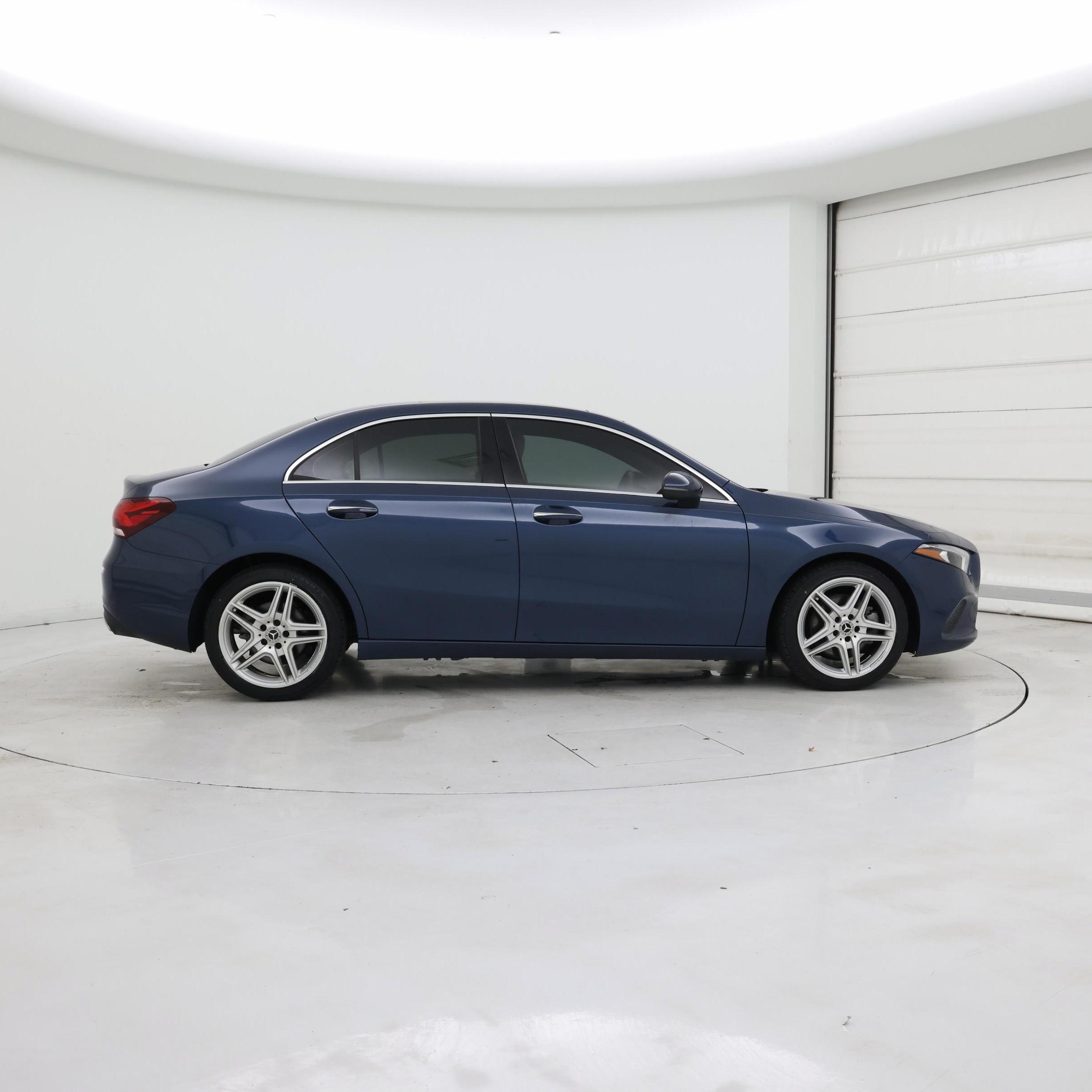 Thumbnail: 2020 Mercedes-Benz A-Class - 7