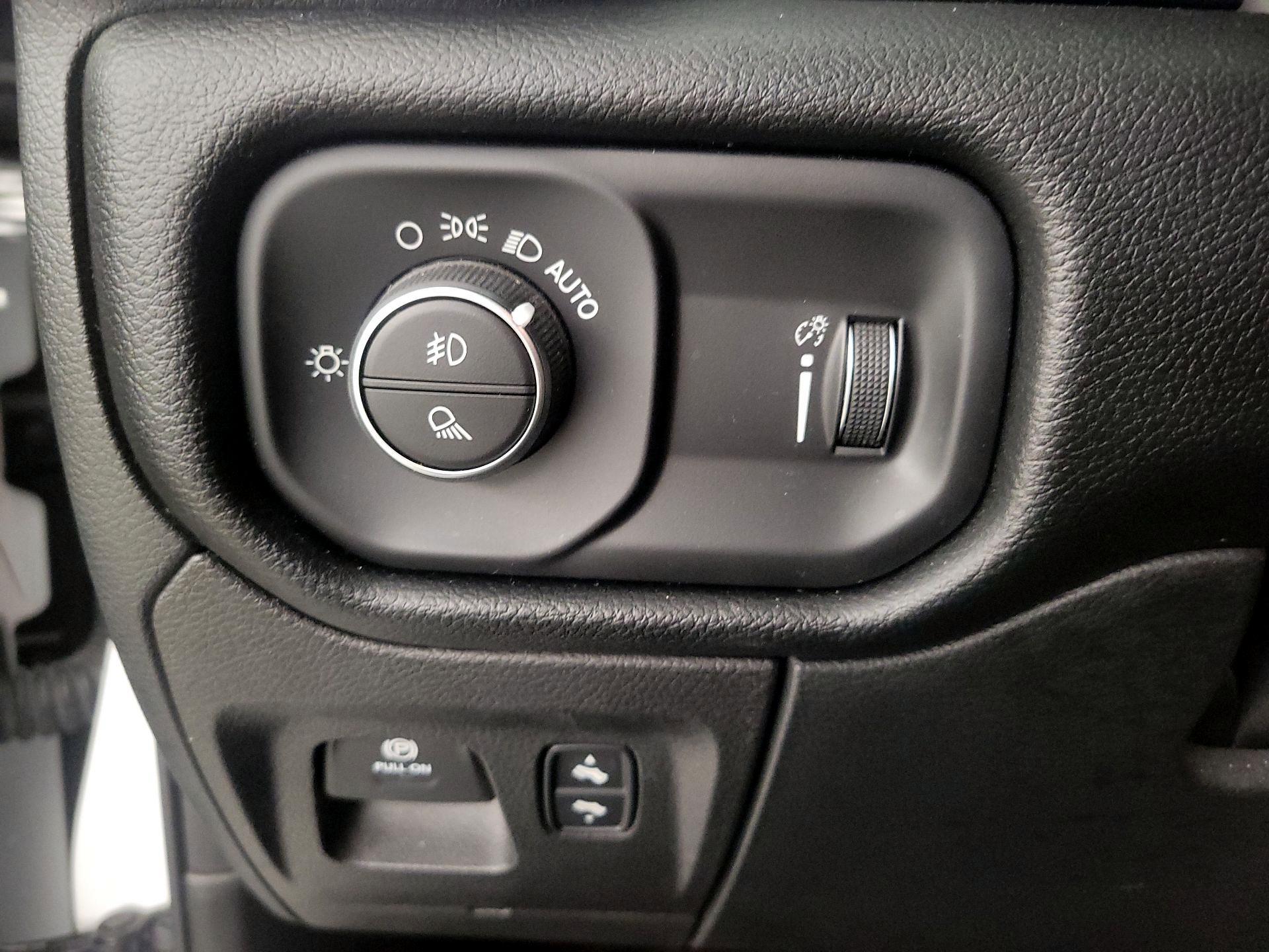 Thumbnail: 2022 RAM 1500 - 13