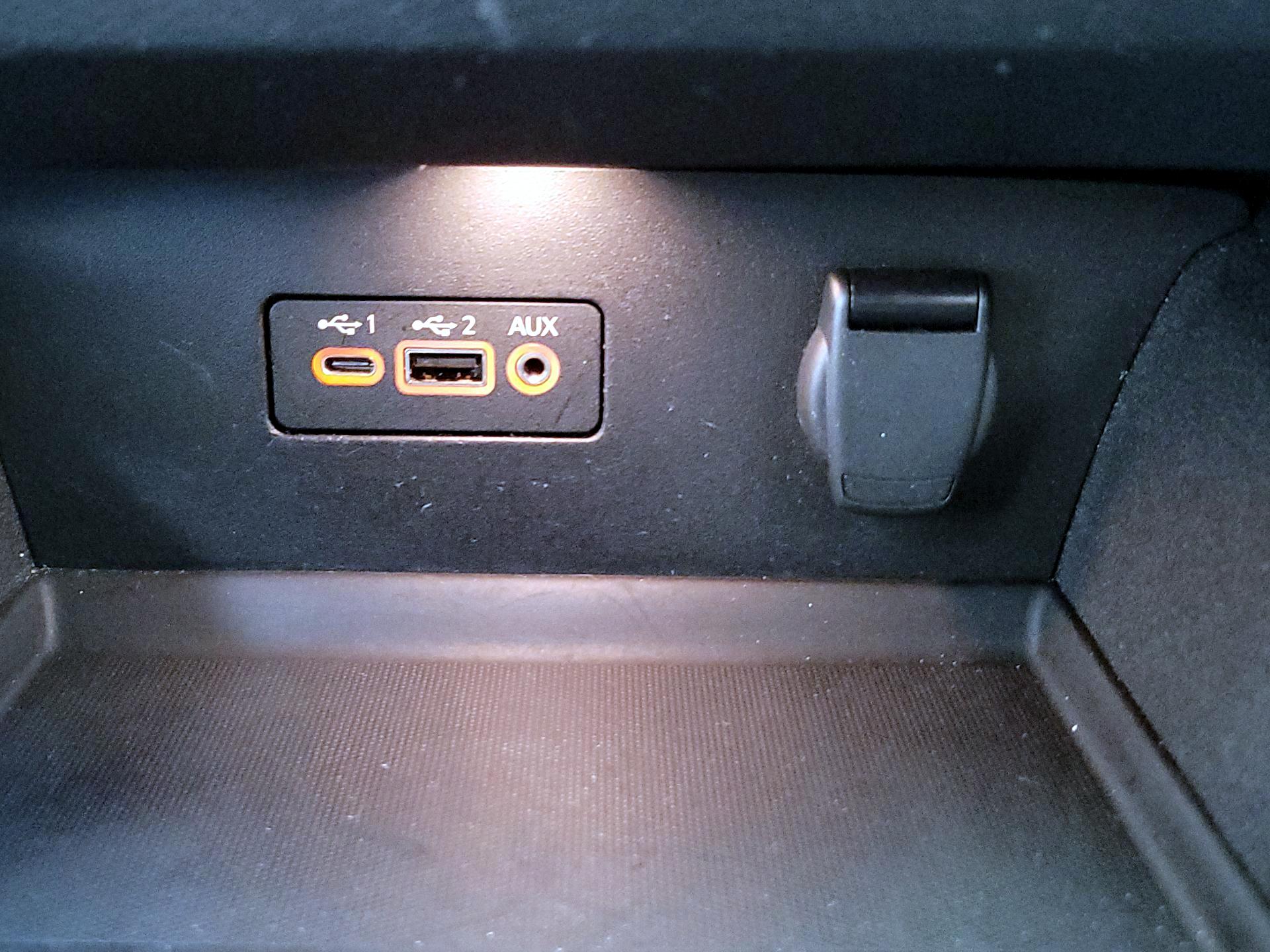 Thumbnail: 2022 Nissan Altima - 18