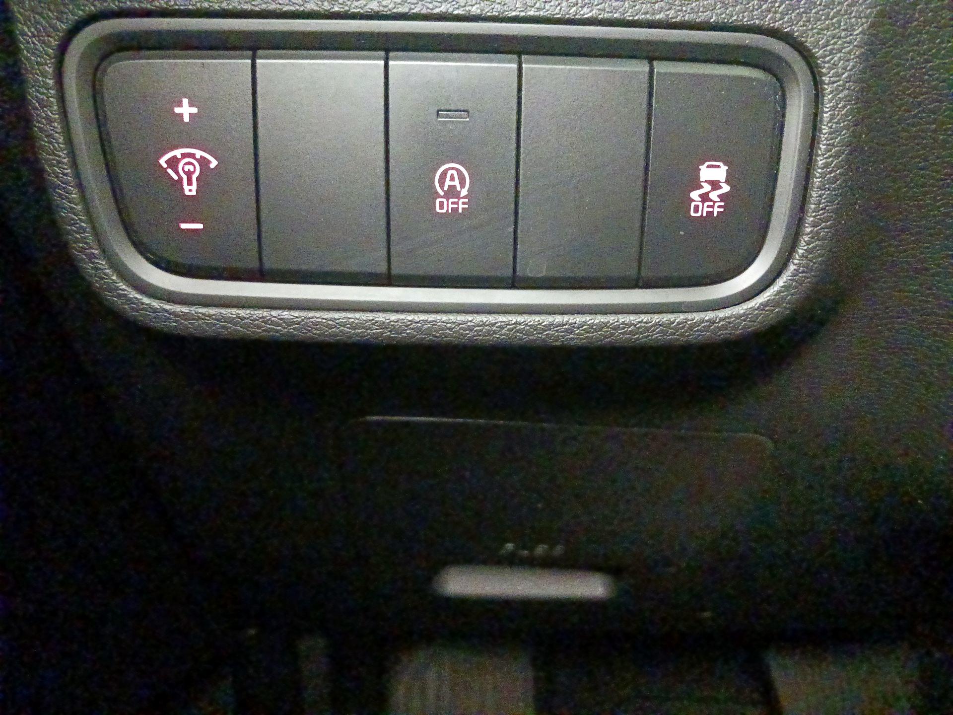 Thumbnail: 2021 Kia Soul - 13