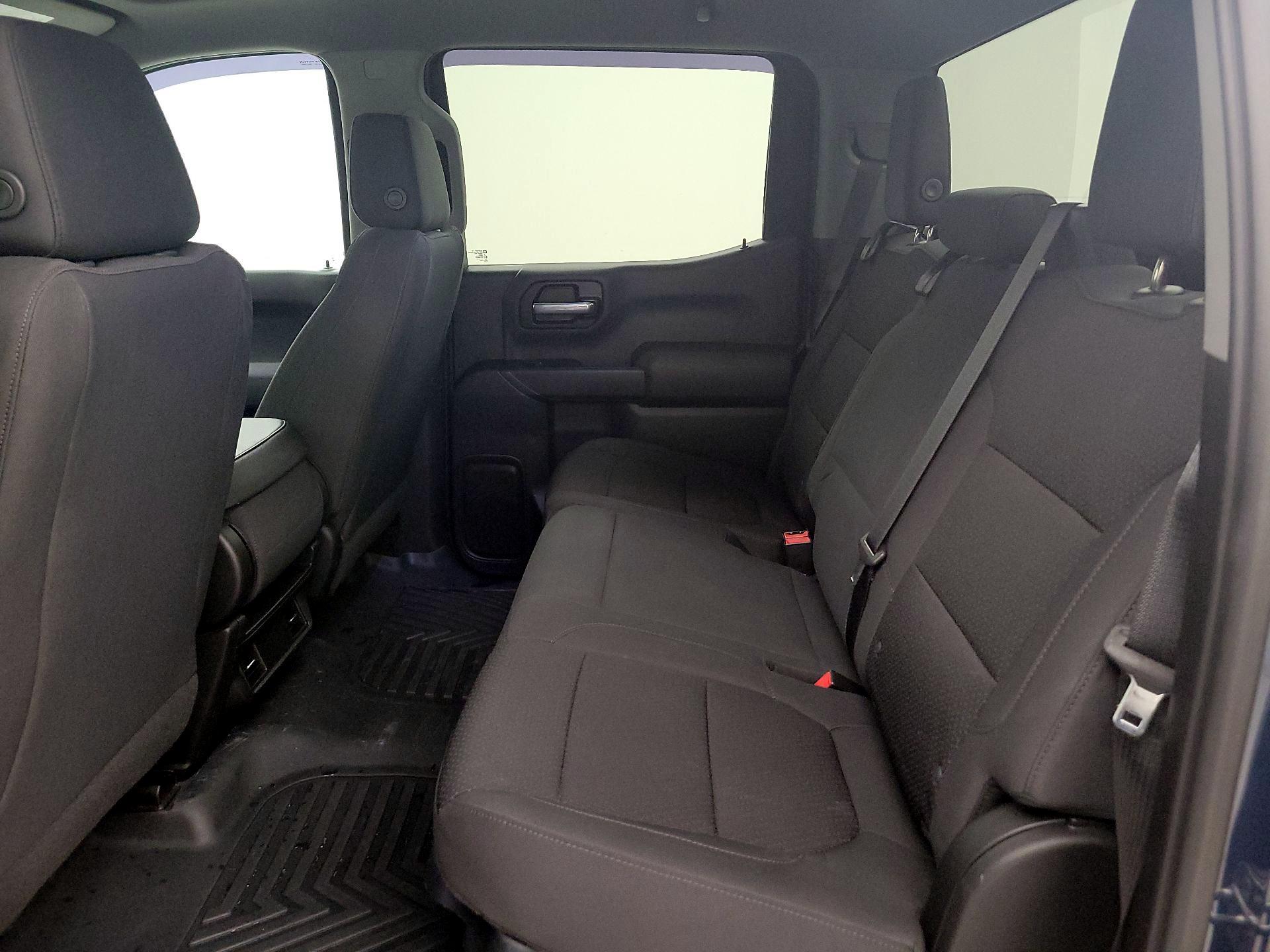 Thumbnail: 2021 Chevrolet Silverado 1500 - 19